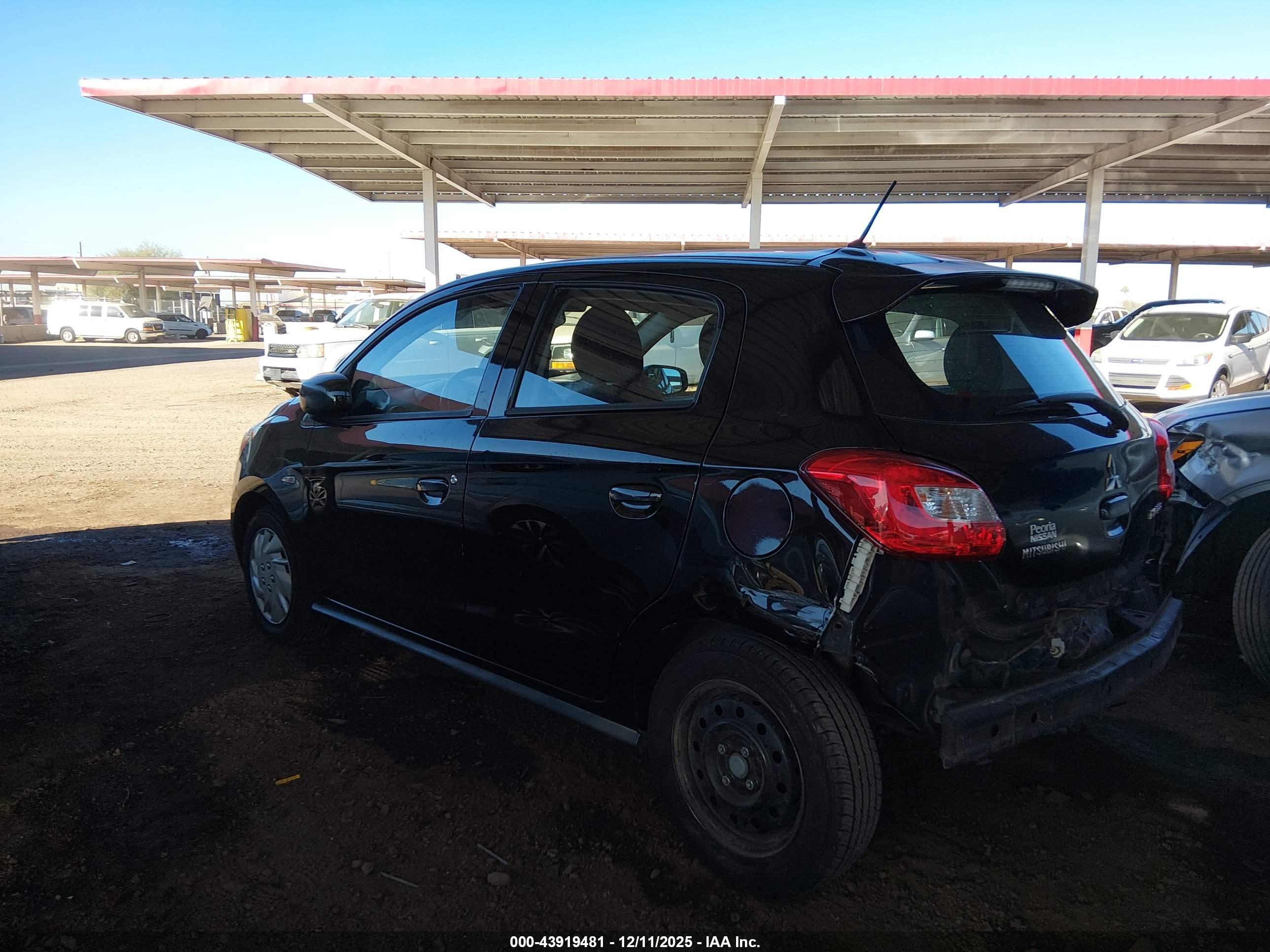 MITSUBISHI MIRAGE image 3