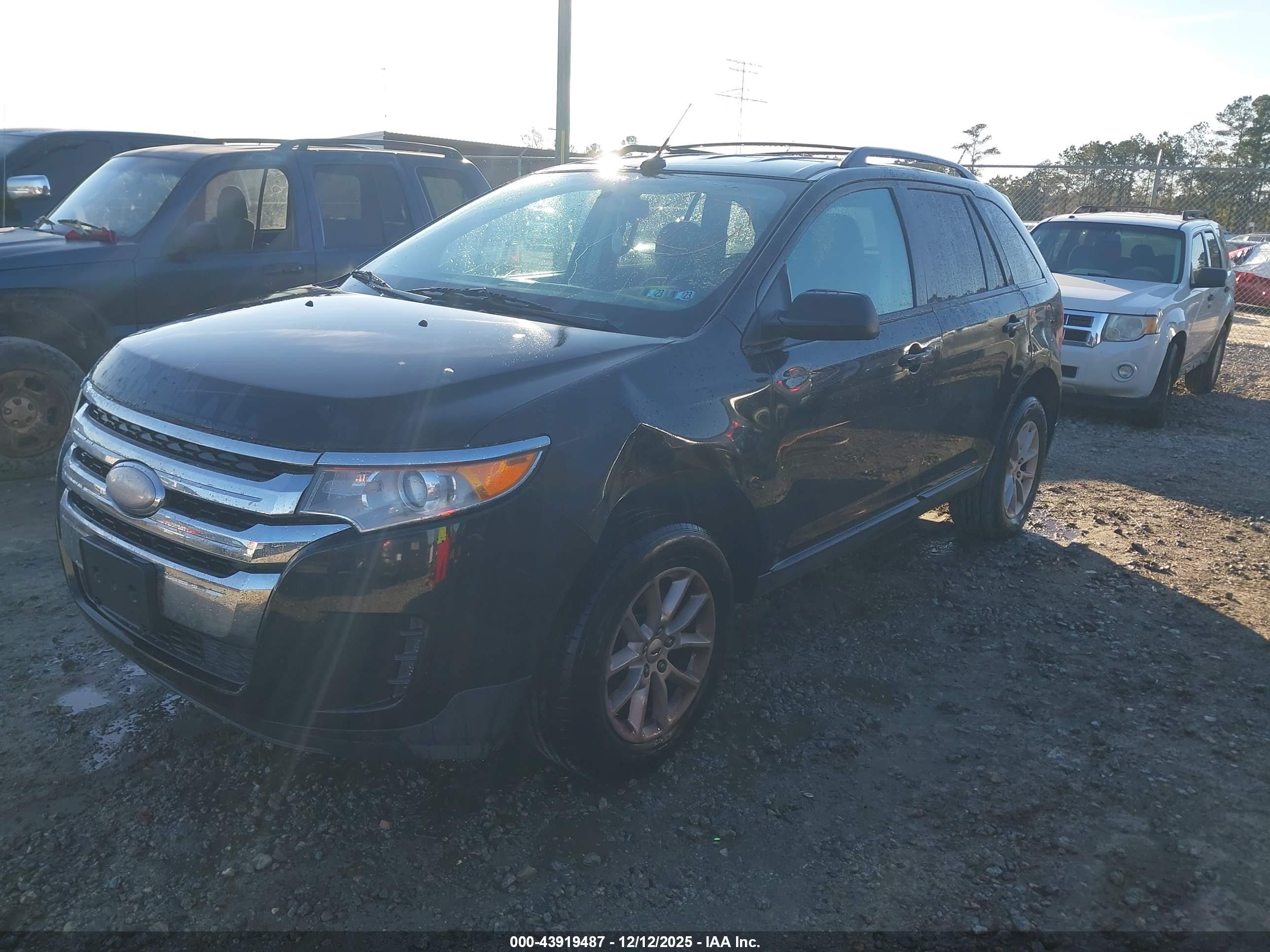 FORD EDGE image 2