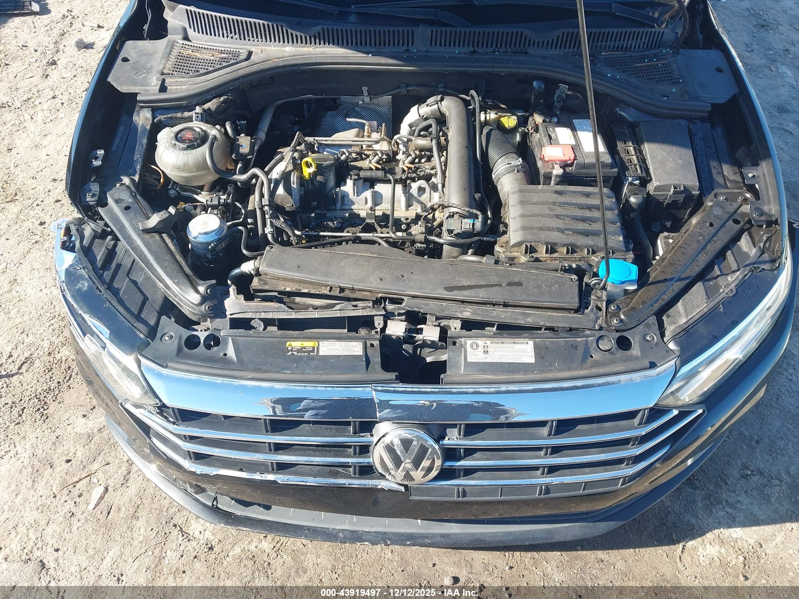 VOLKSWAGEN JETTA image 10
