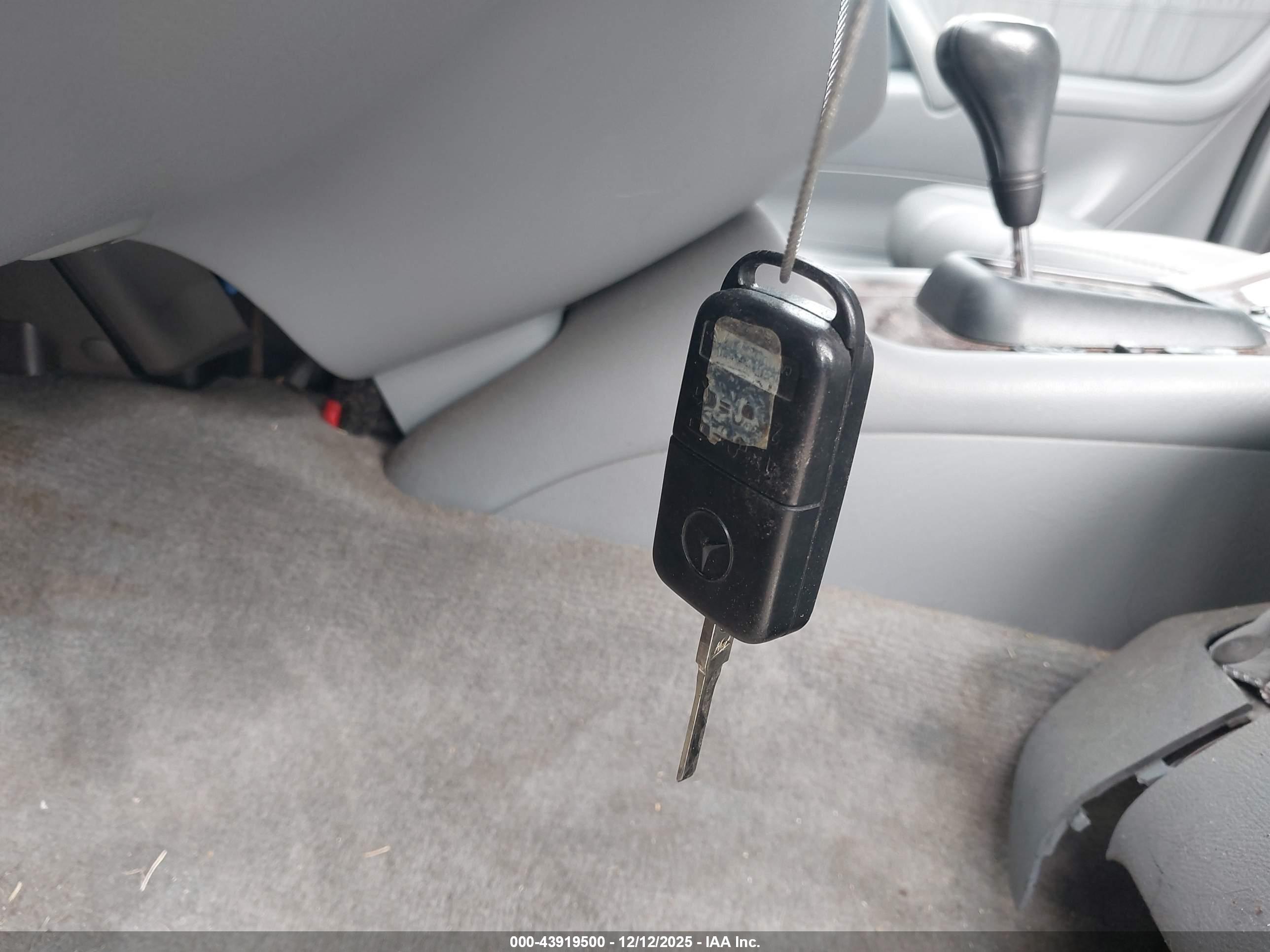 MERCEDES-BENZ ML image 11