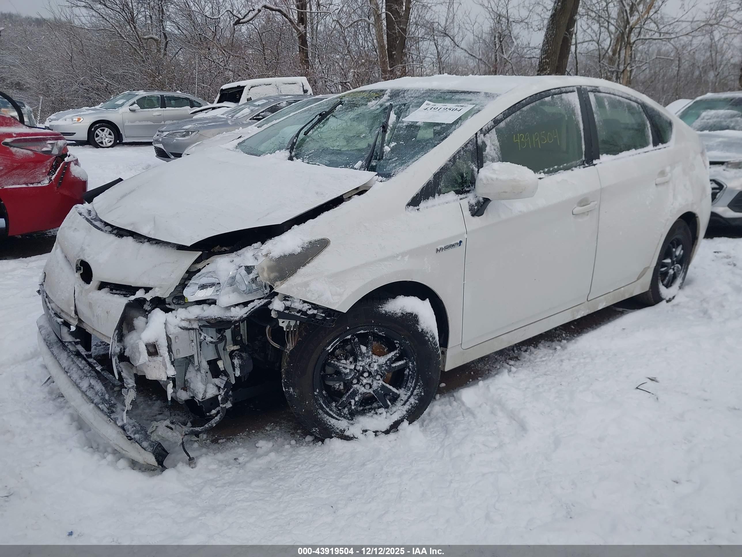 TOYOTA PRIUS image 6