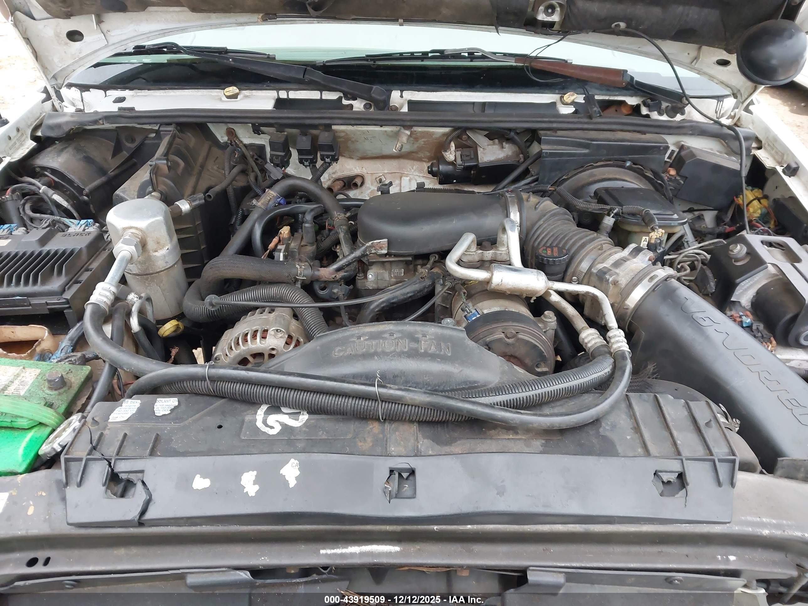 GMC JIMMY image 10