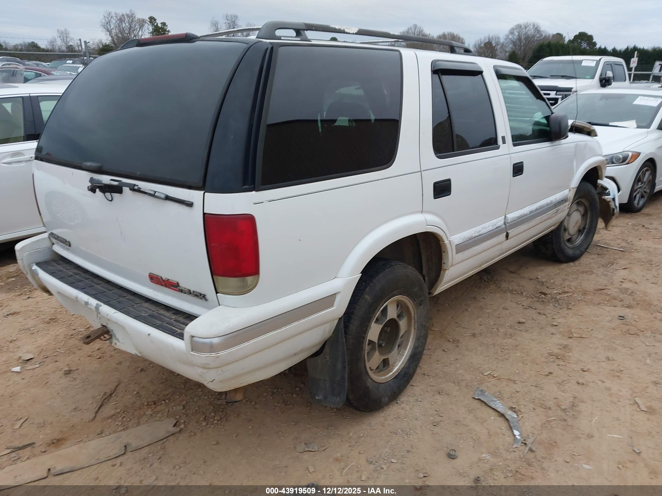 GMC JIMMY image 4