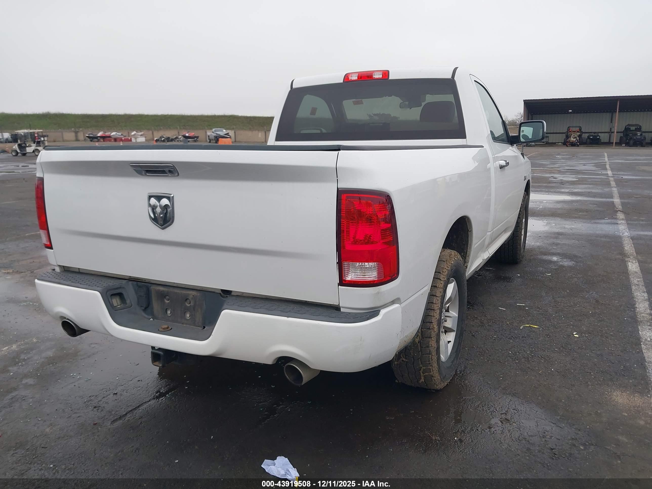 RAM 1500 image 4