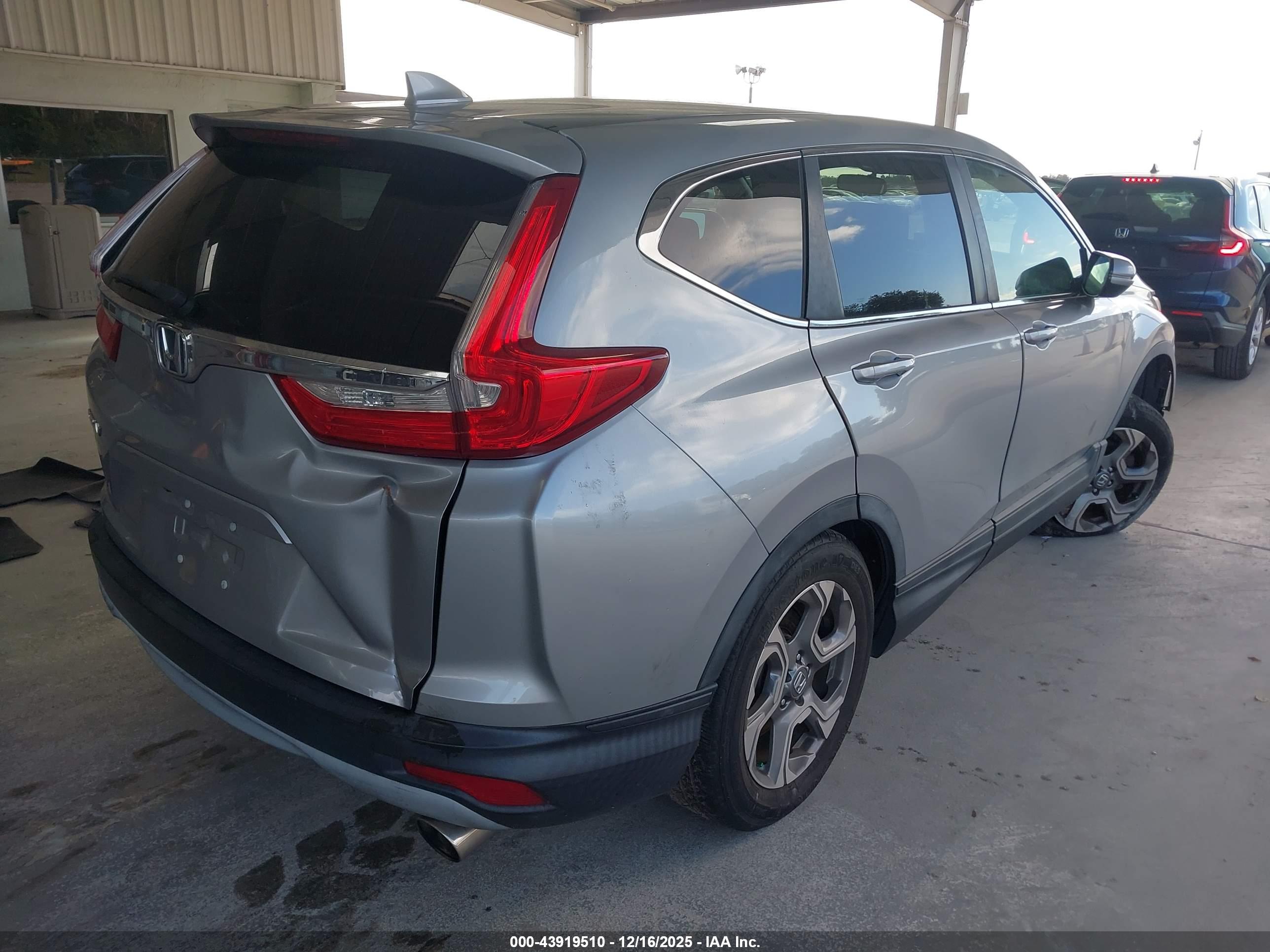 HONDA CR-V image 4