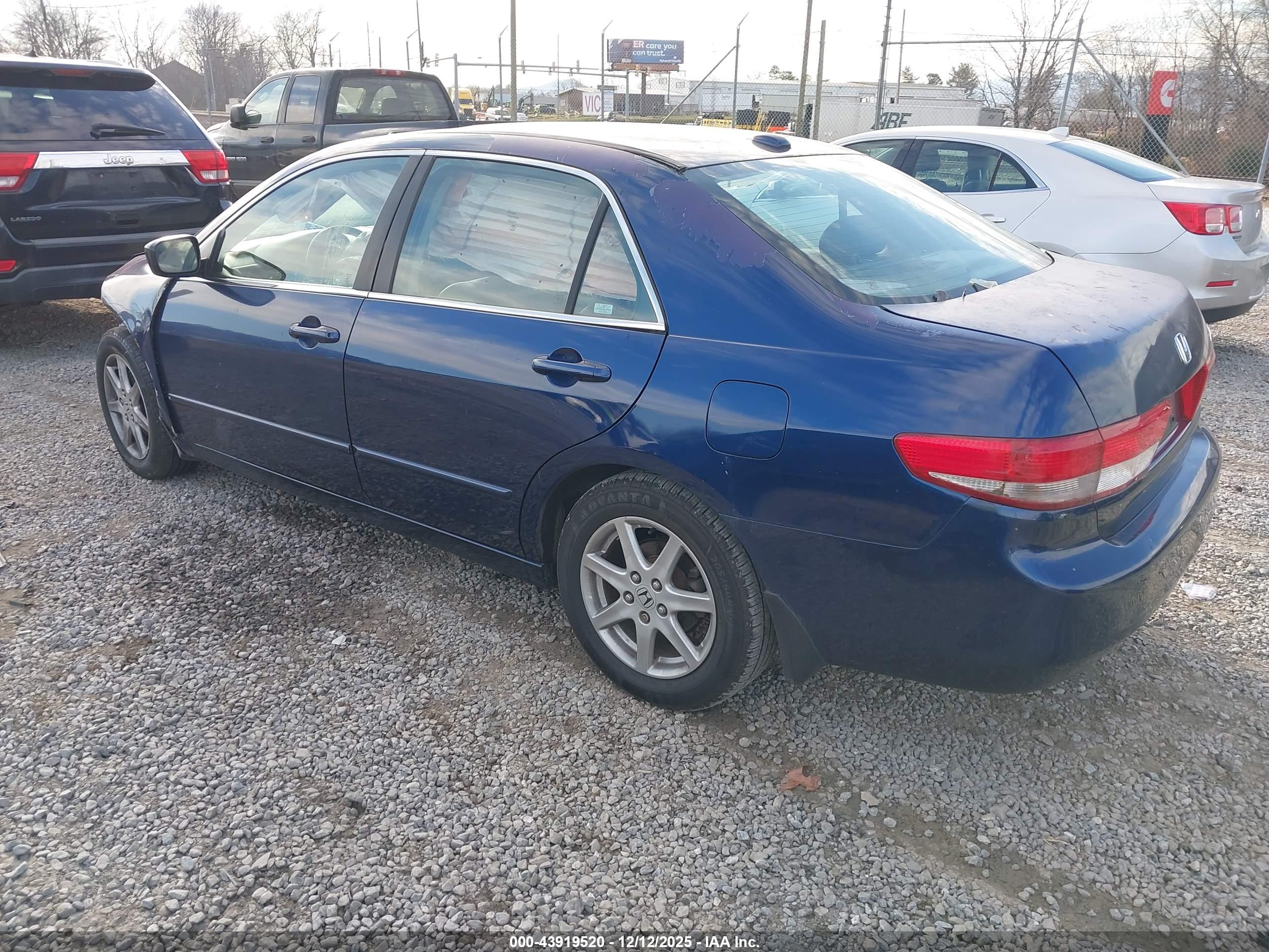 HONDA ACCORD image 3