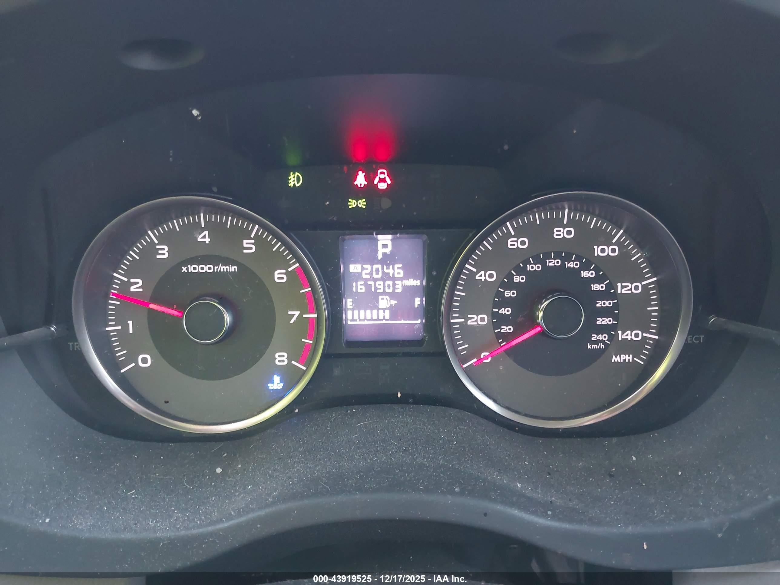 SUBARU FORESTER image 7