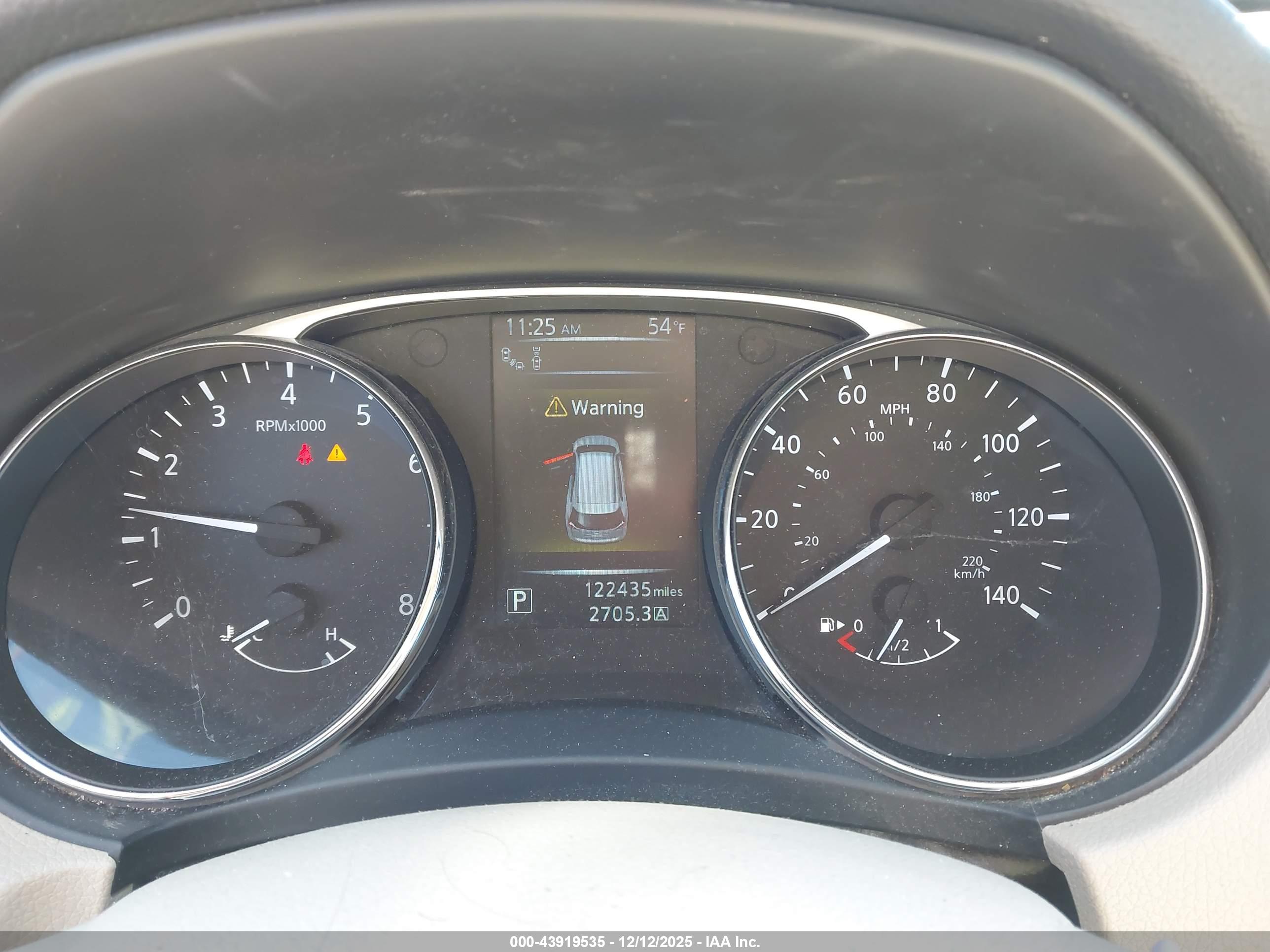 NISSAN ROGUE image 7