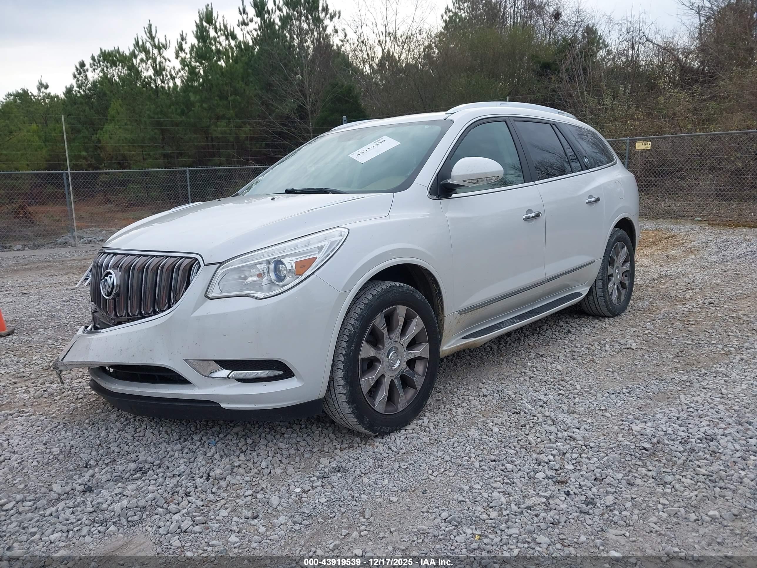 BUICK ENCLAVE image 2