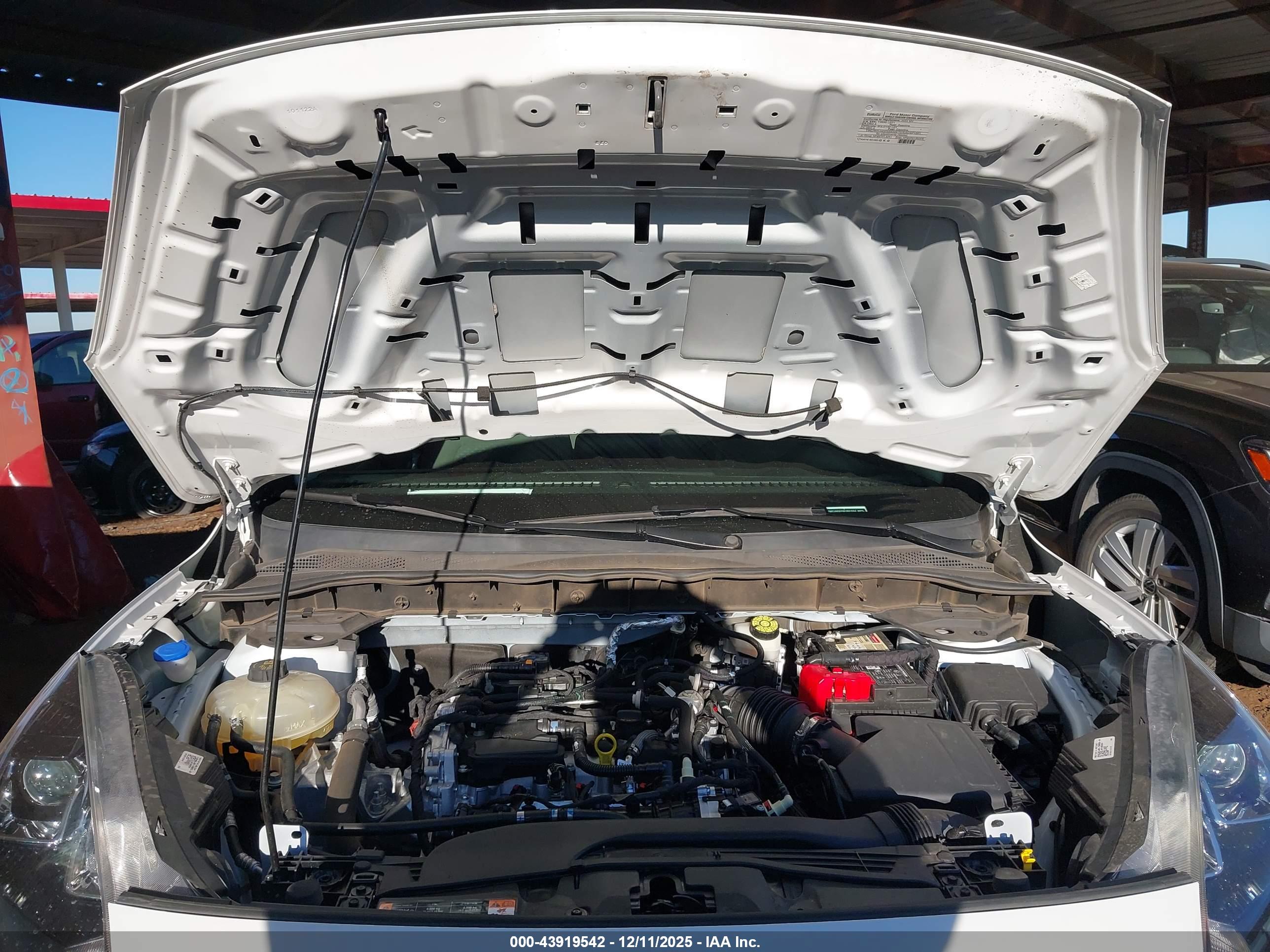 FORD ESCAPE image 10