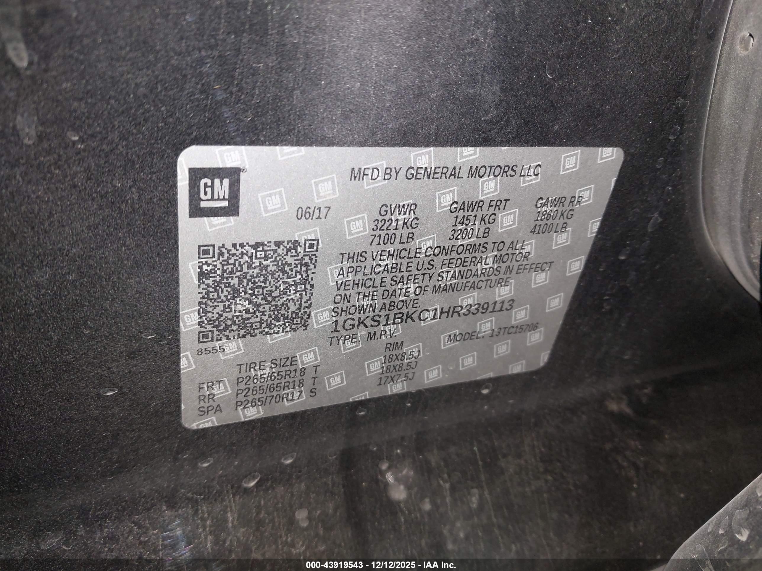 GMC YUKON image 9