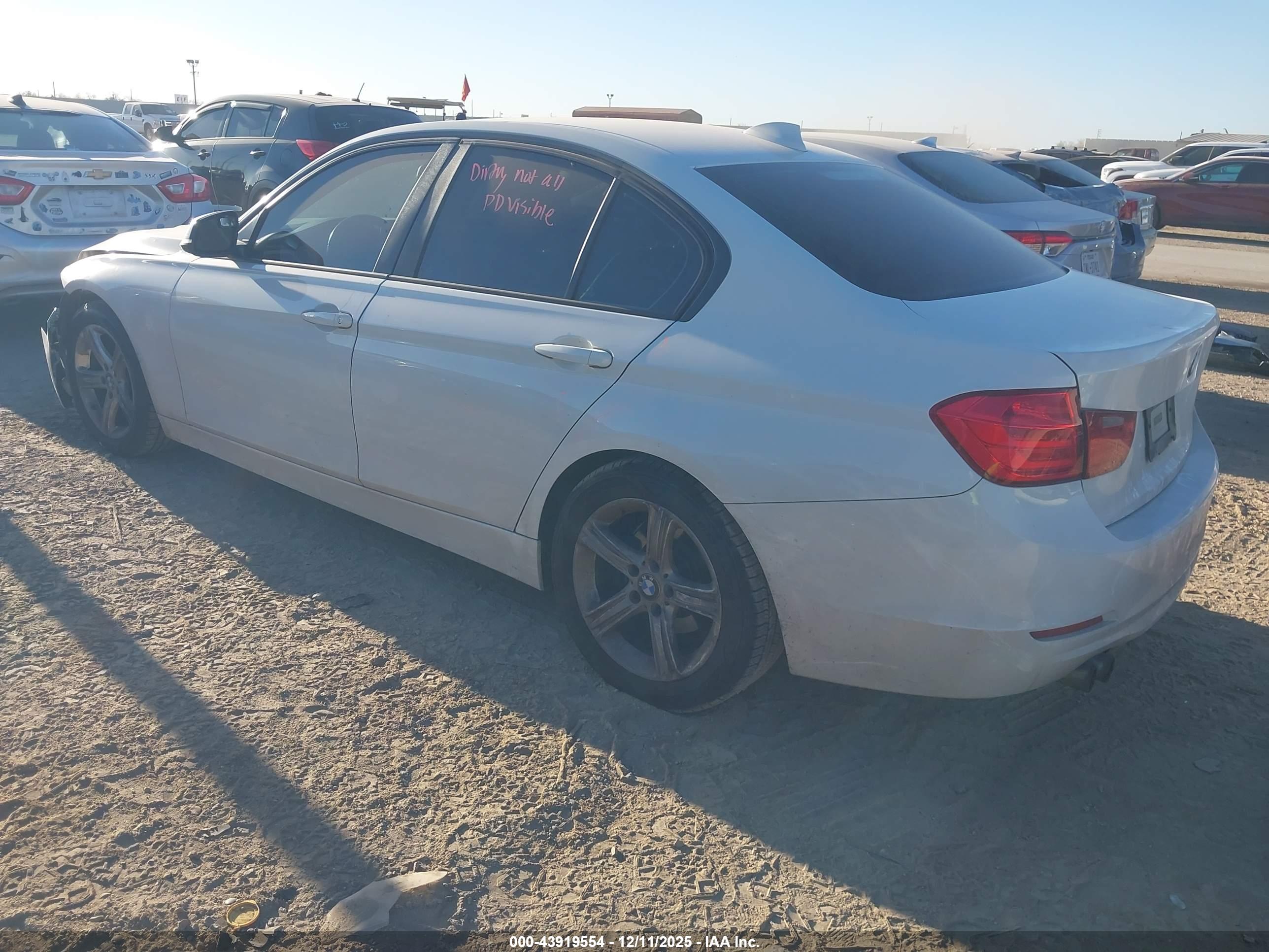 BMW 328I image 3