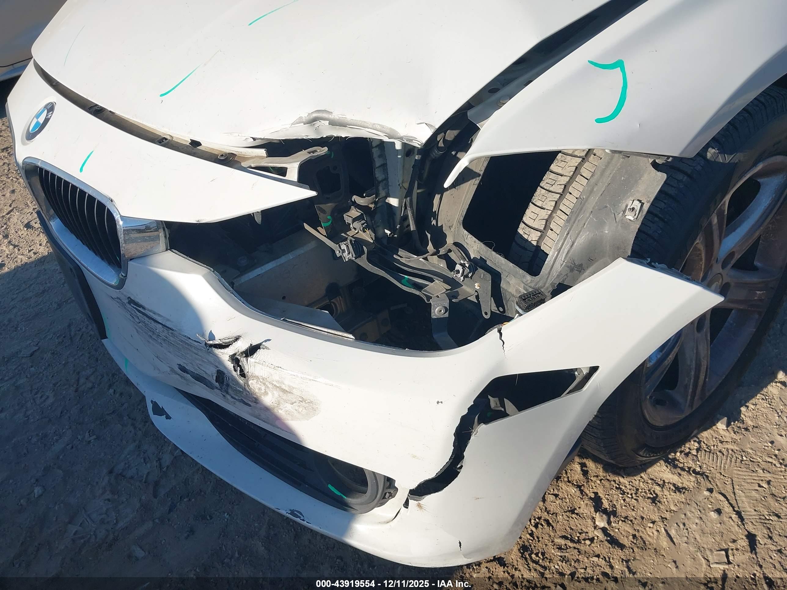 BMW 328I image 6