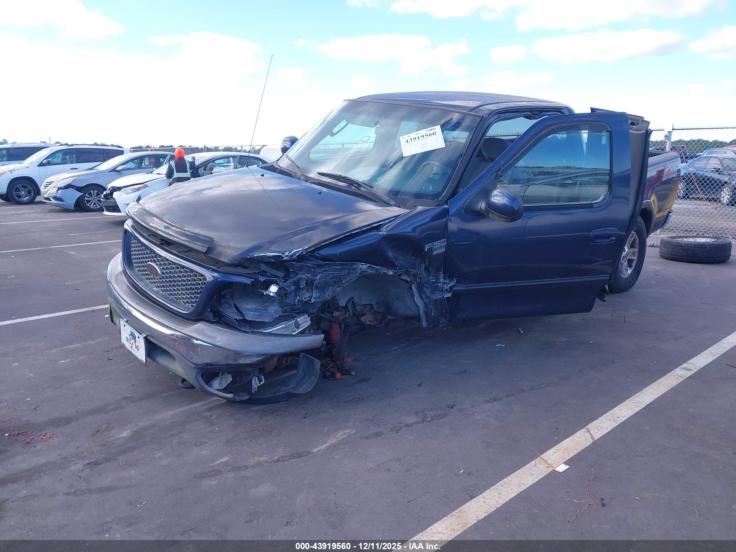 FORD F-150 image 2
