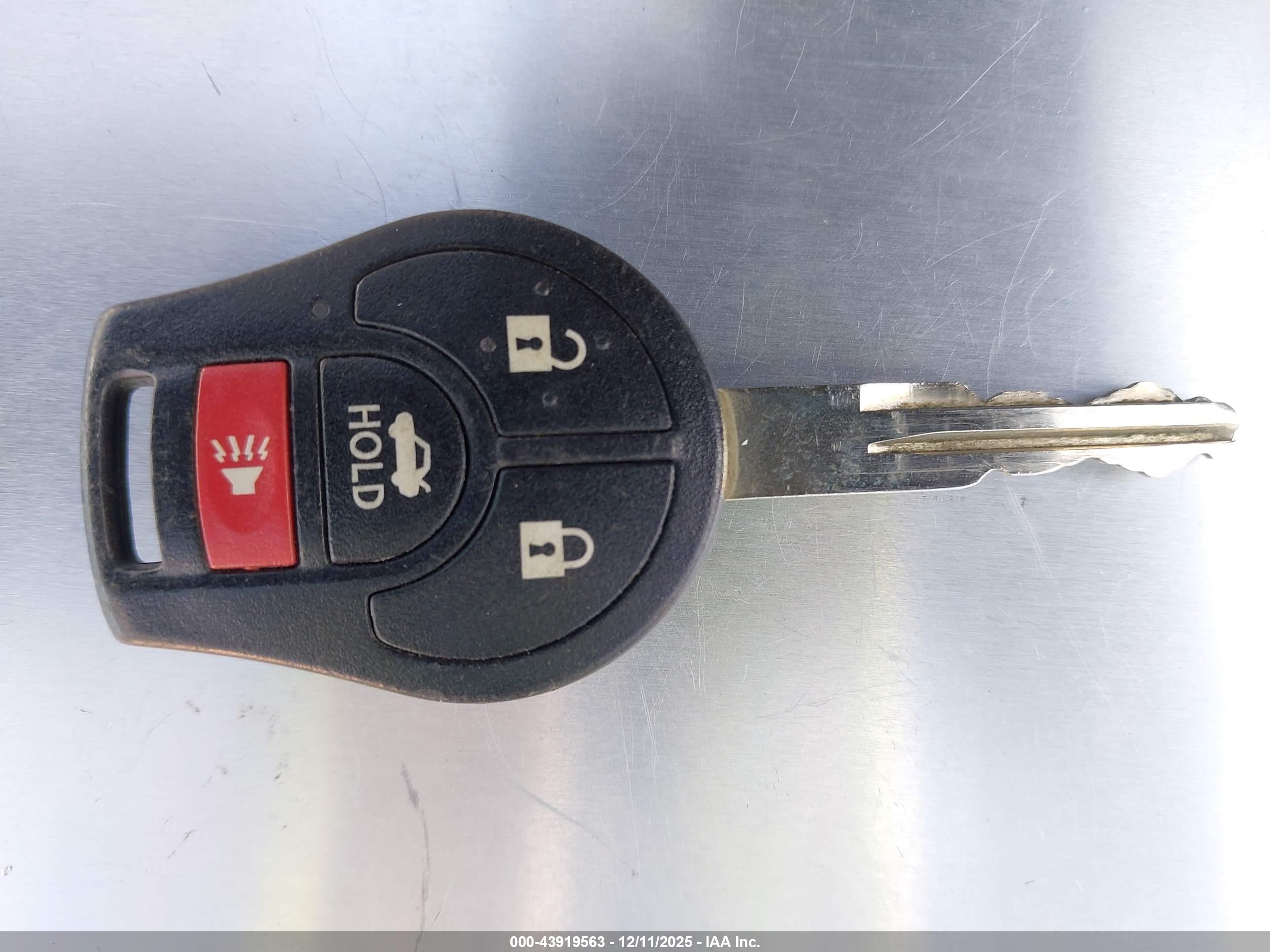 NISSAN SENTRA image 11