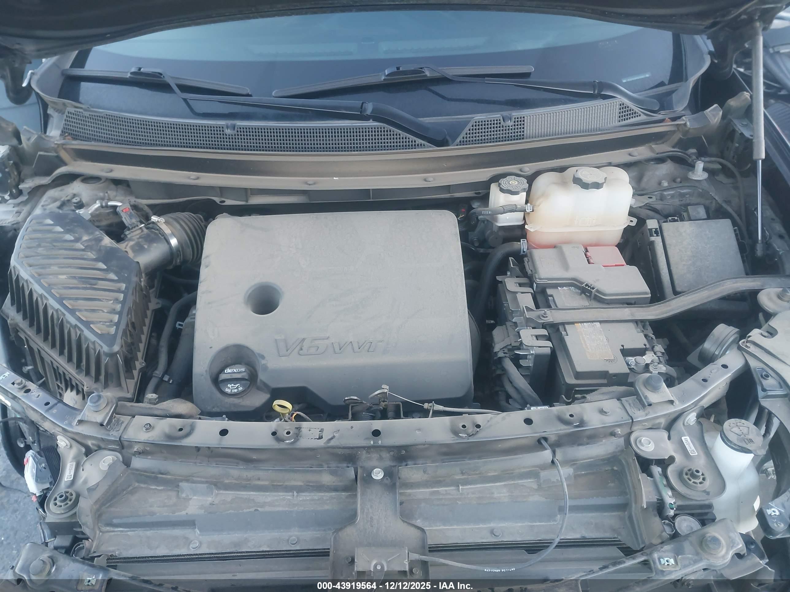 CHEVROLET TRAVERSE image 10