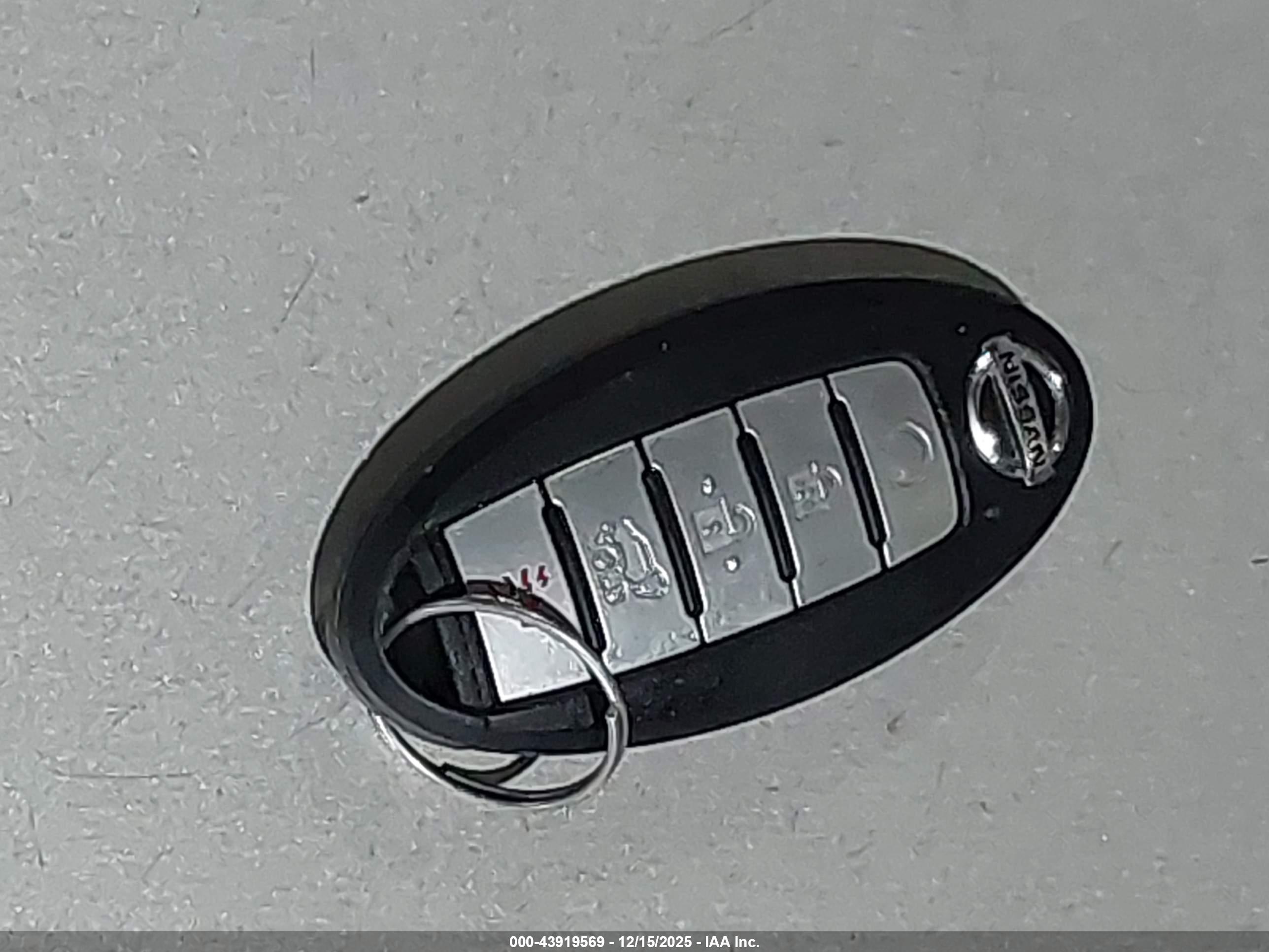 NISSAN PATHFINDER image 11