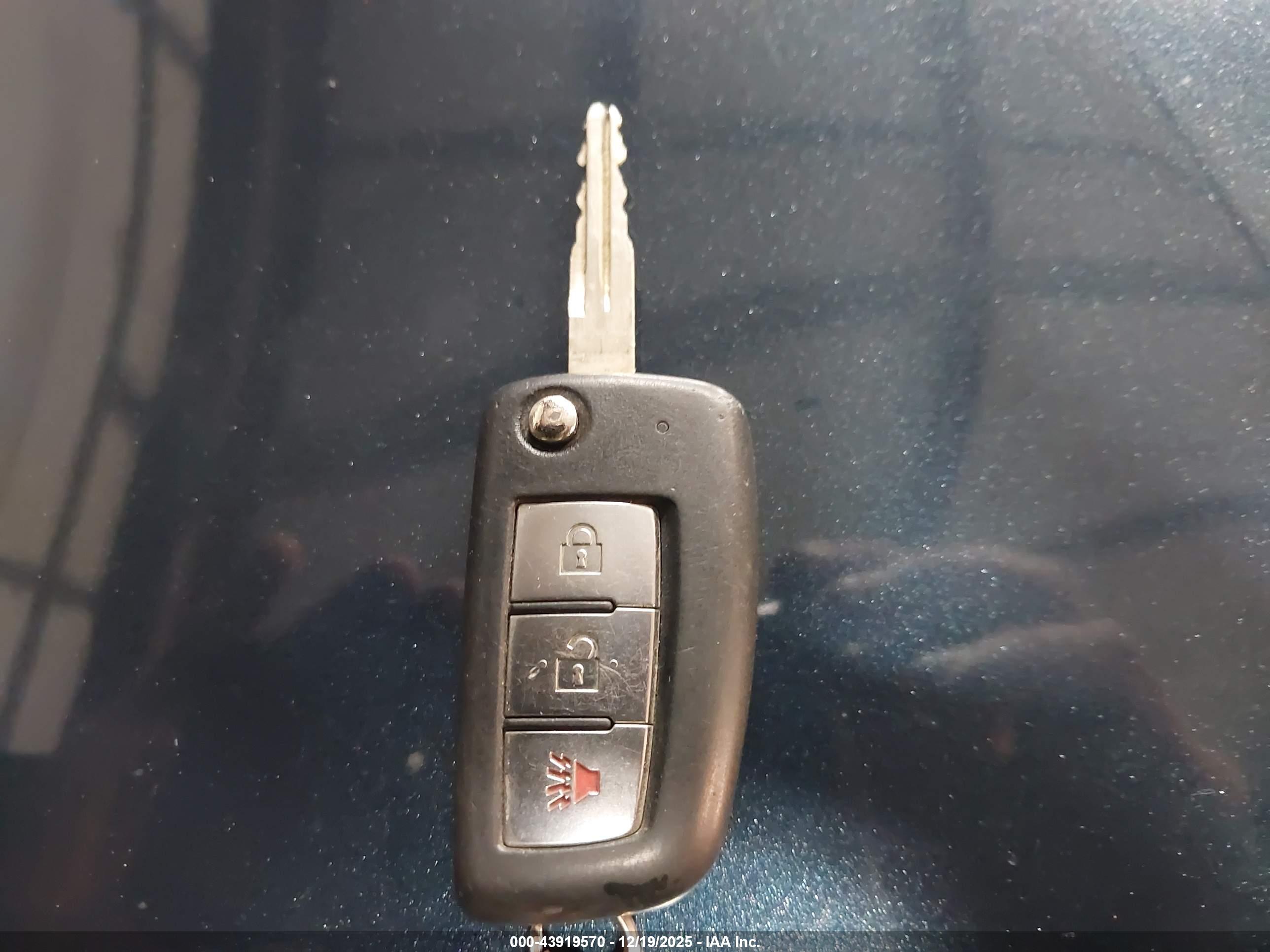 NISSAN ROGUE image 11