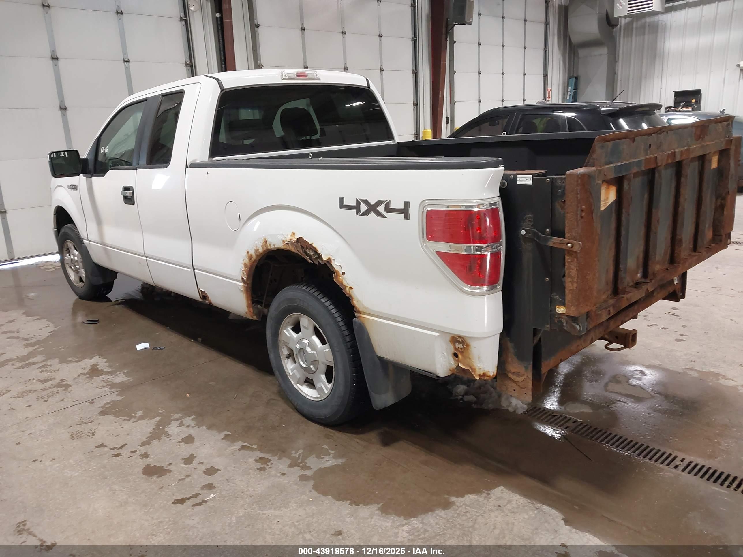 FORD F-150 image 3