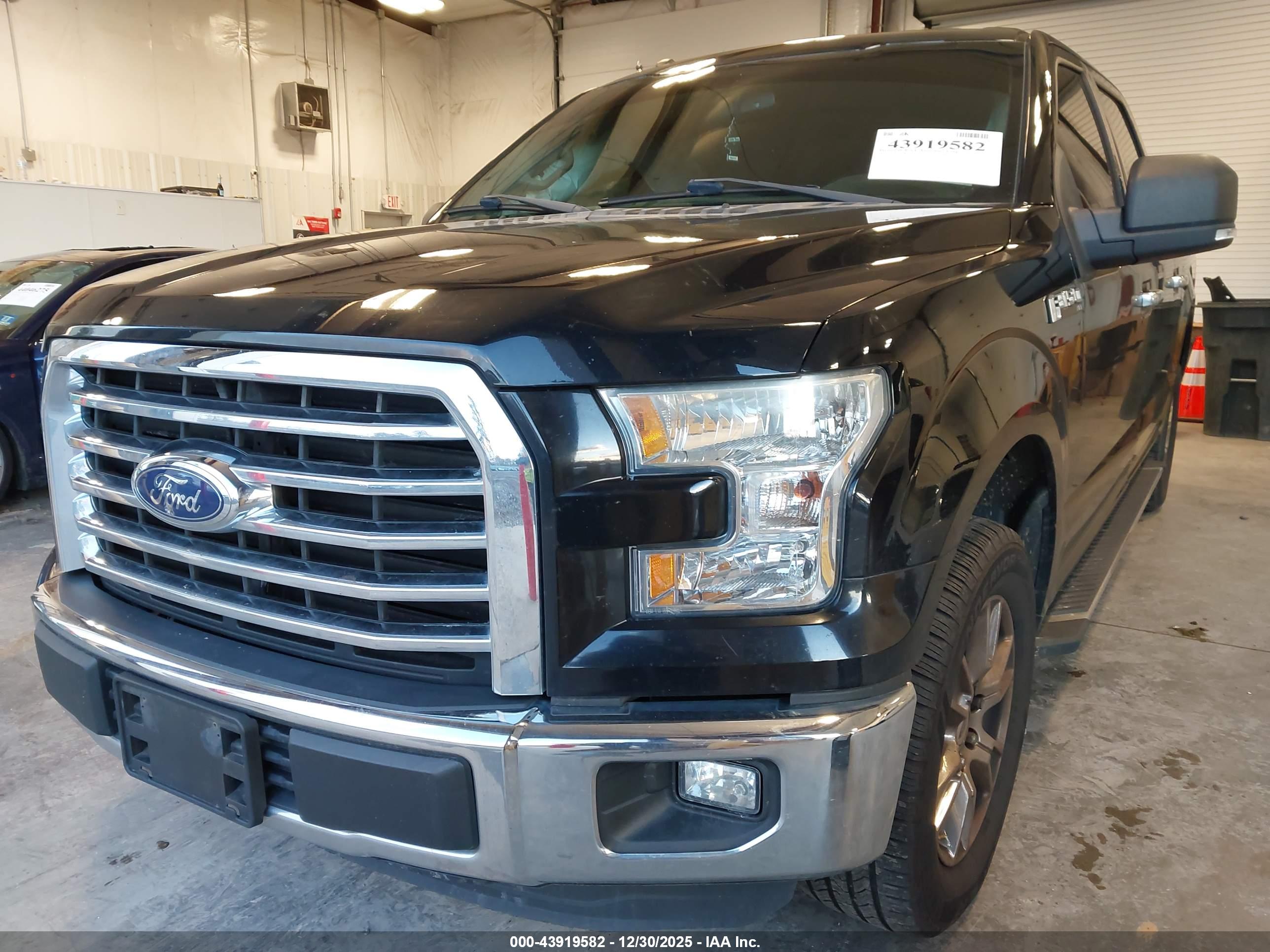 FORD F-150 image 2