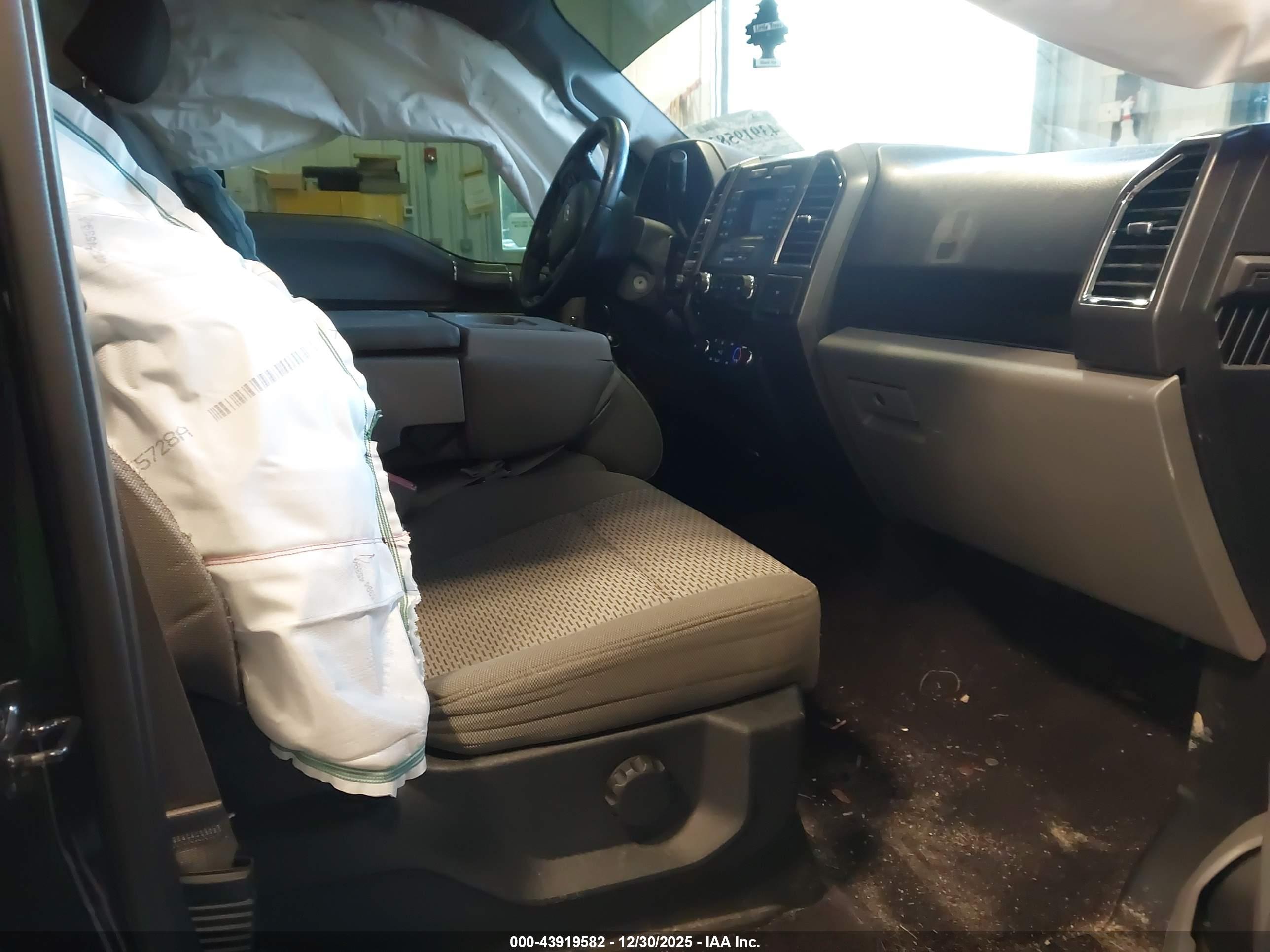 FORD F-150 image 5