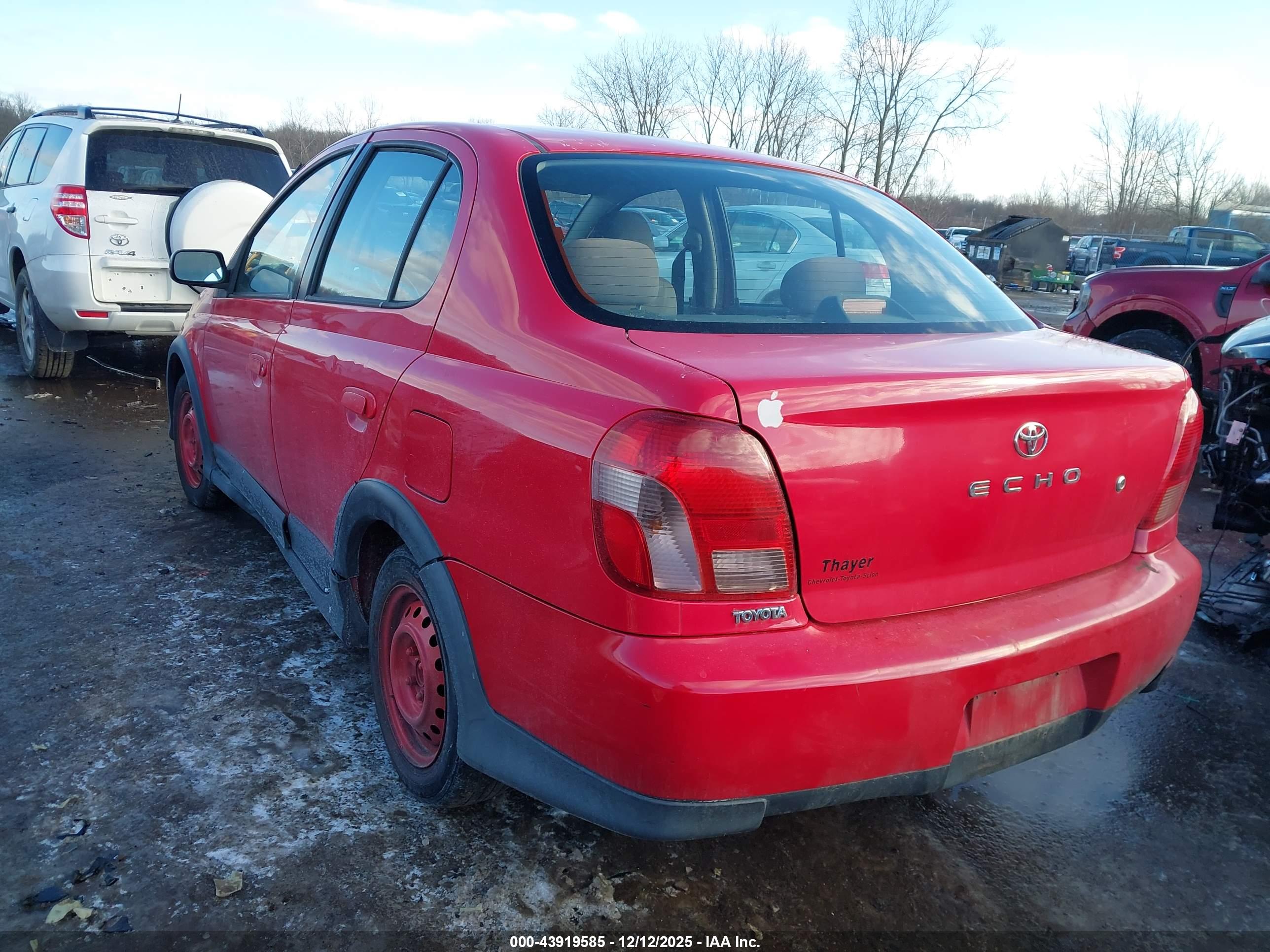 TOYOTA ECHO image 3