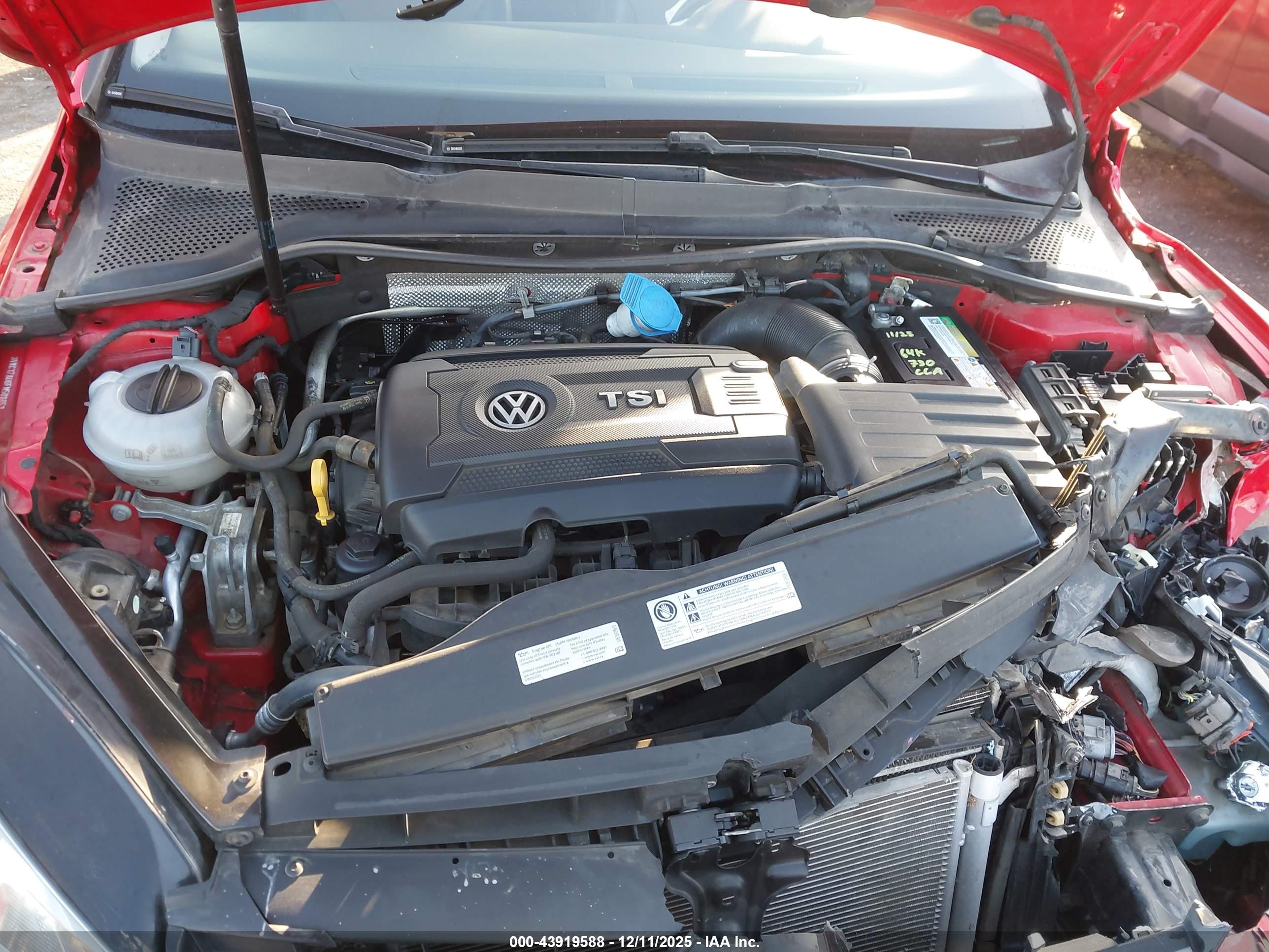 VOLKSWAGEN GOLF image 10