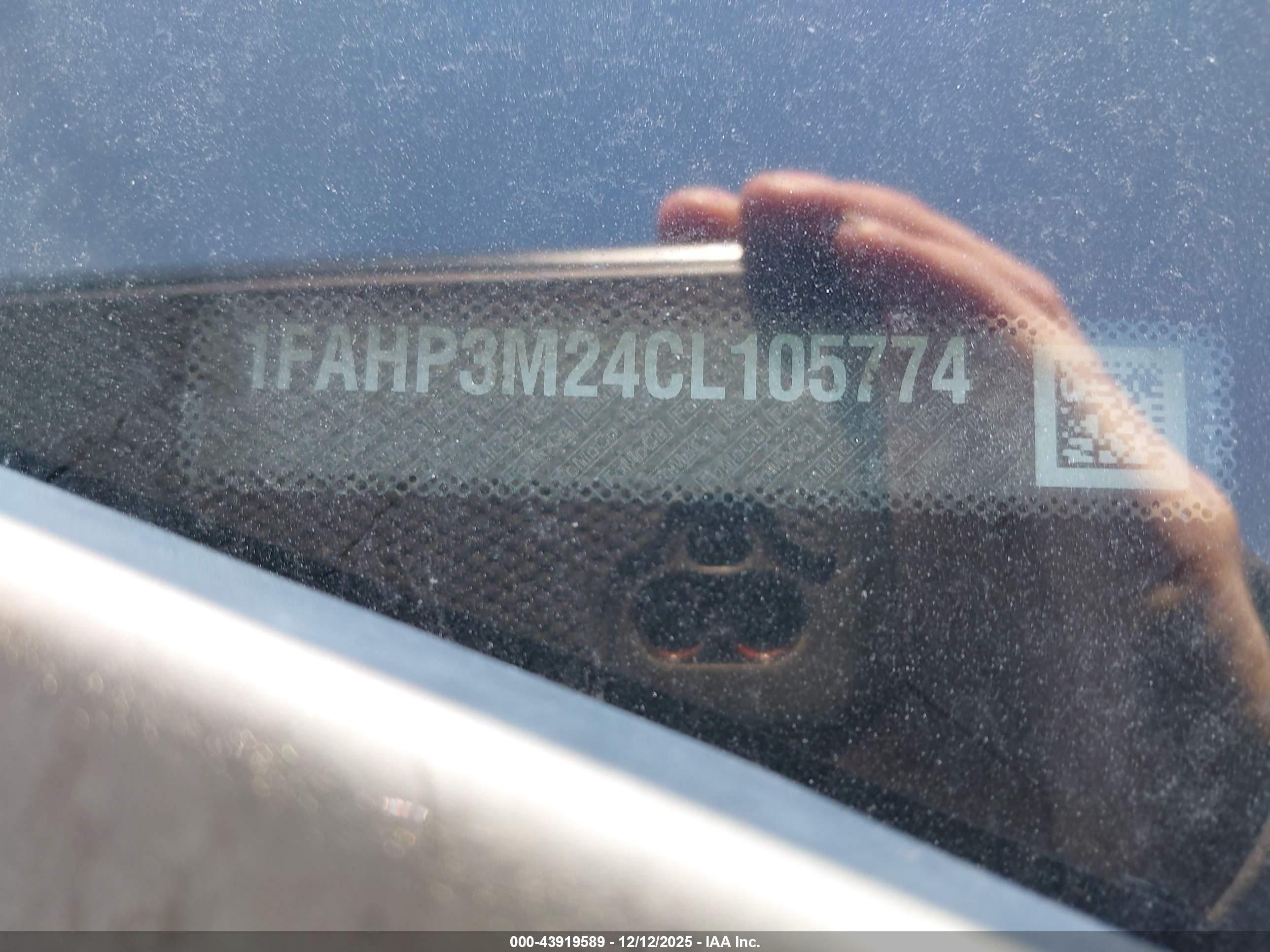 FORD FOCUS image 9