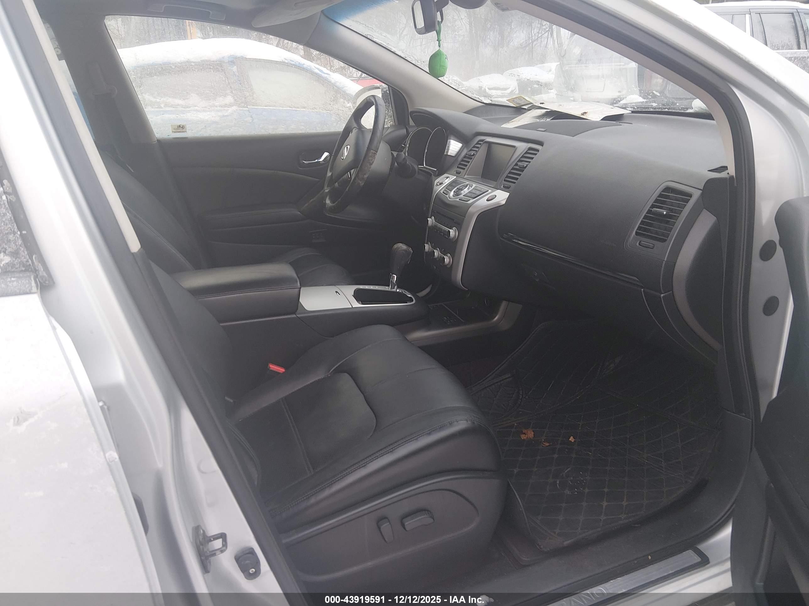 NISSAN MURANO image 5