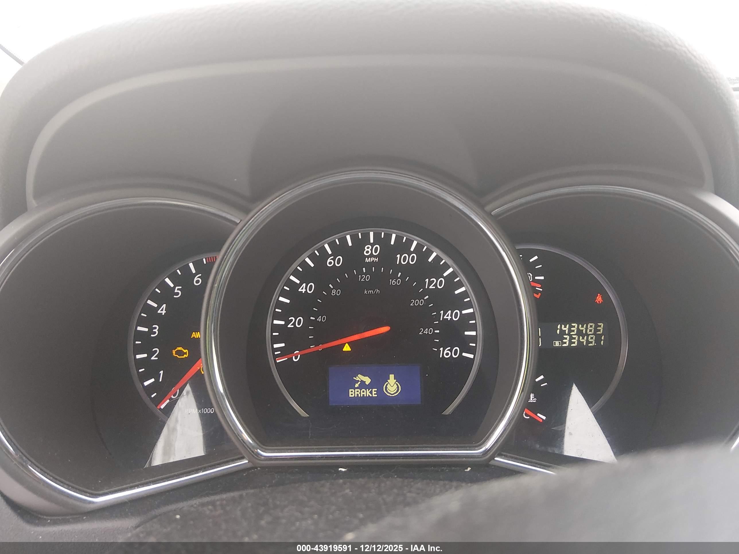 NISSAN MURANO image 7