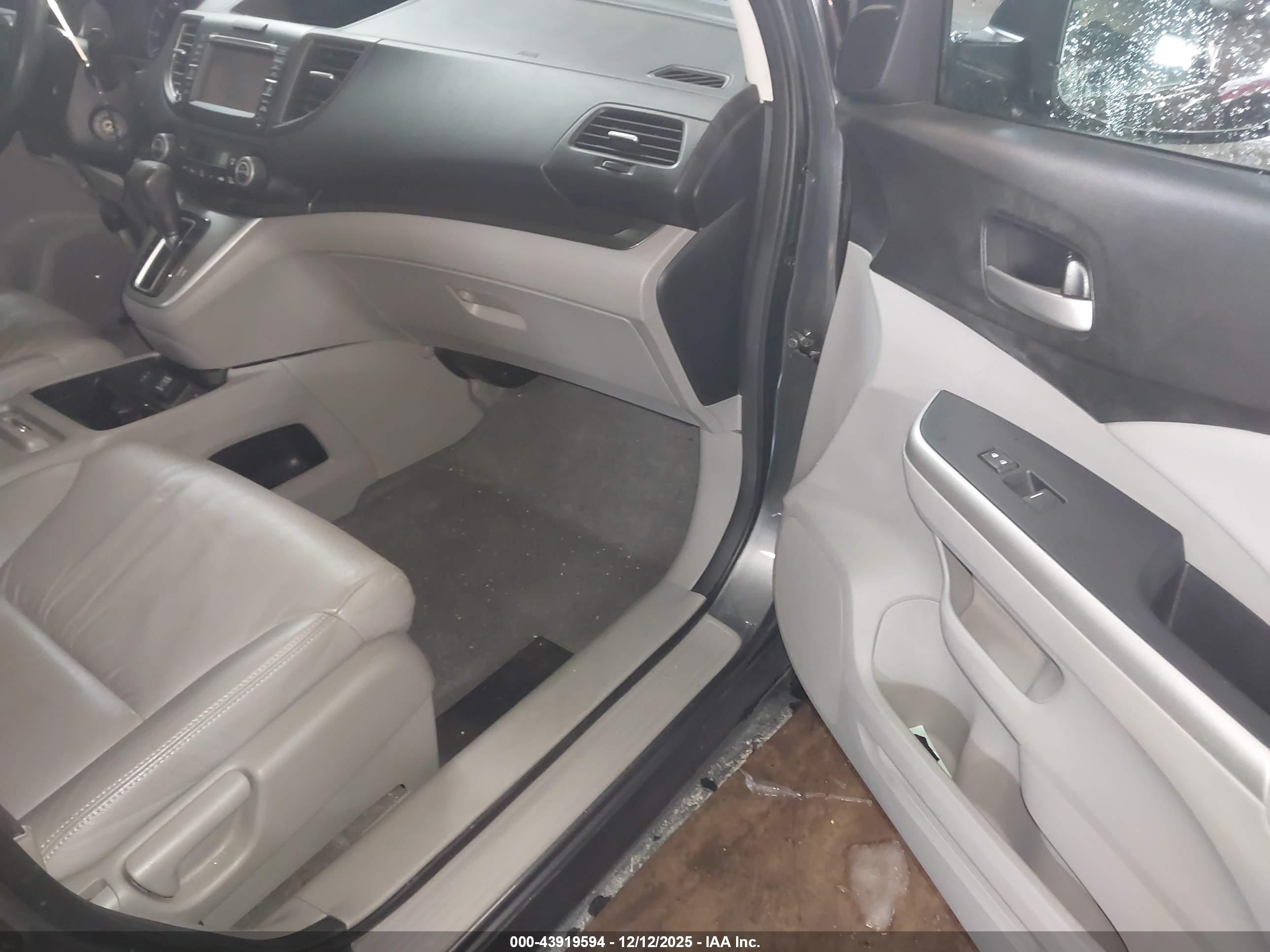 HONDA CR-V image 5