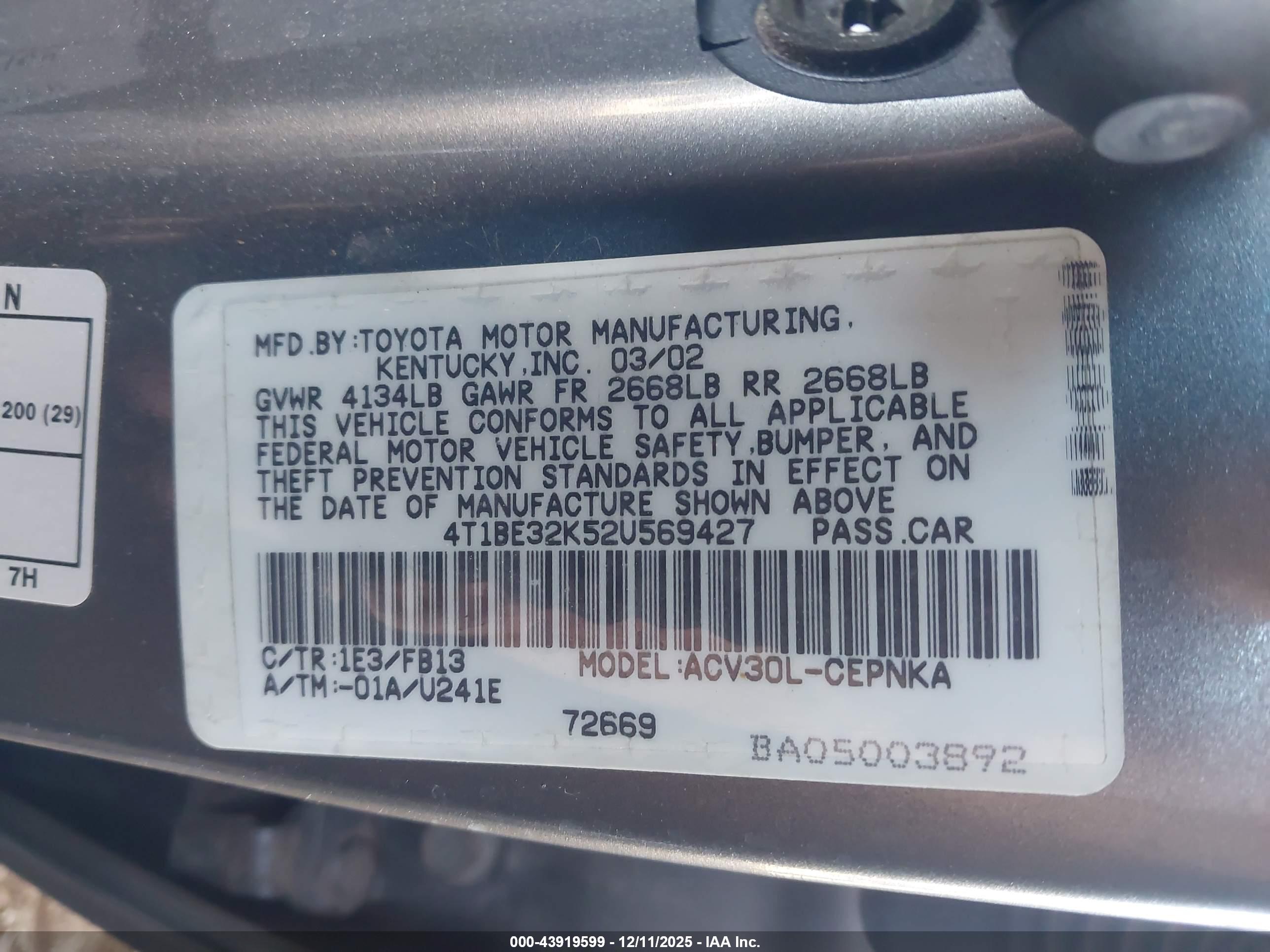 TOYOTA CAMRY image 9