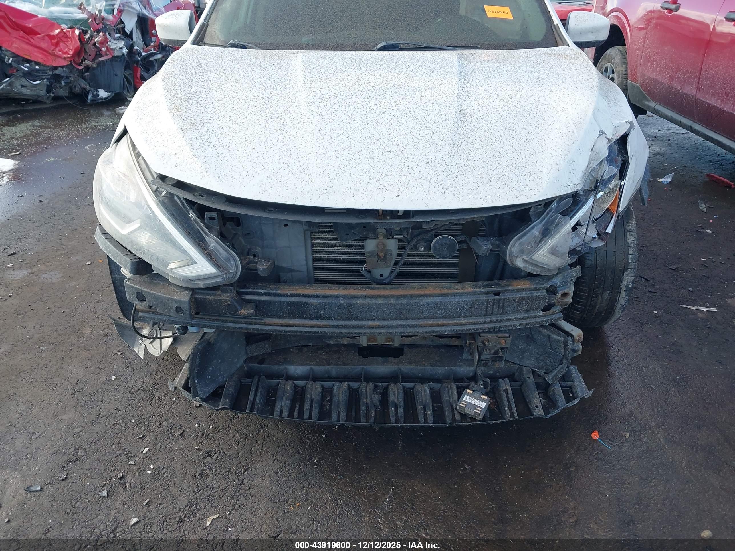 NISSAN SENTRA image 6