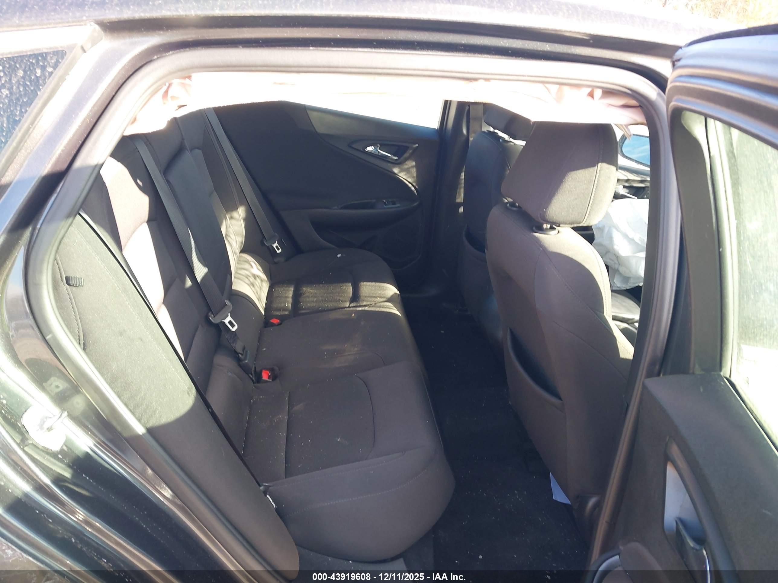 CHEVROLET MALIBU image 8