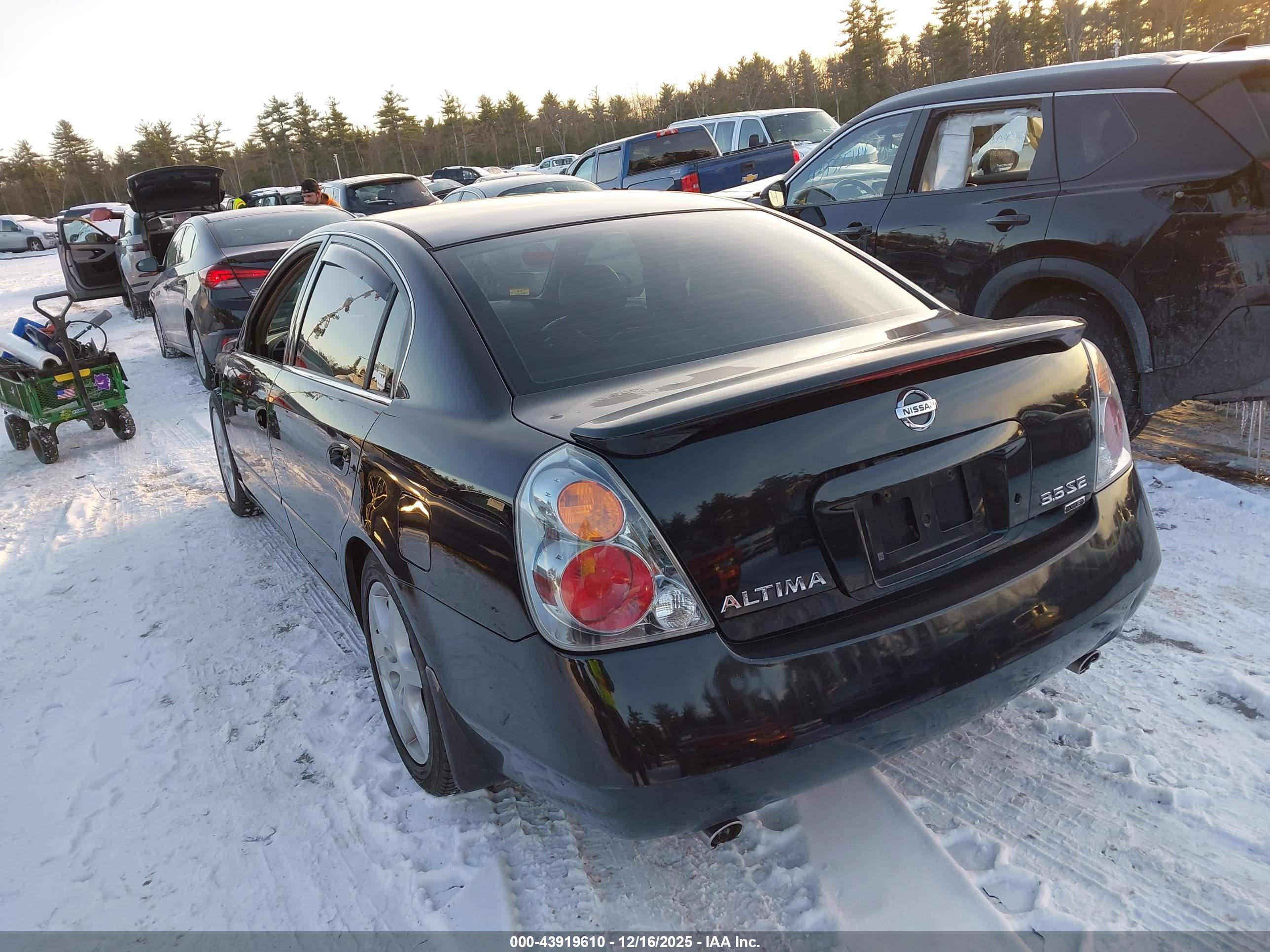 NISSAN ALTIMA image 3