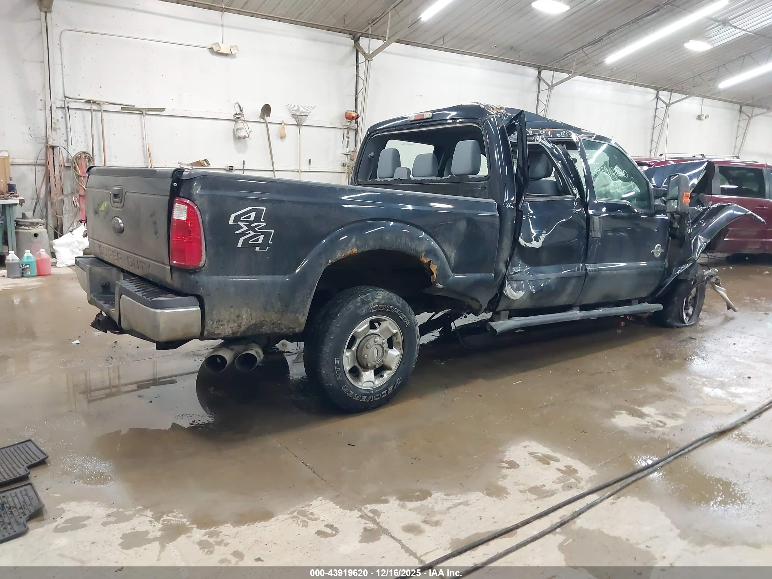 FORD F-250 image 4