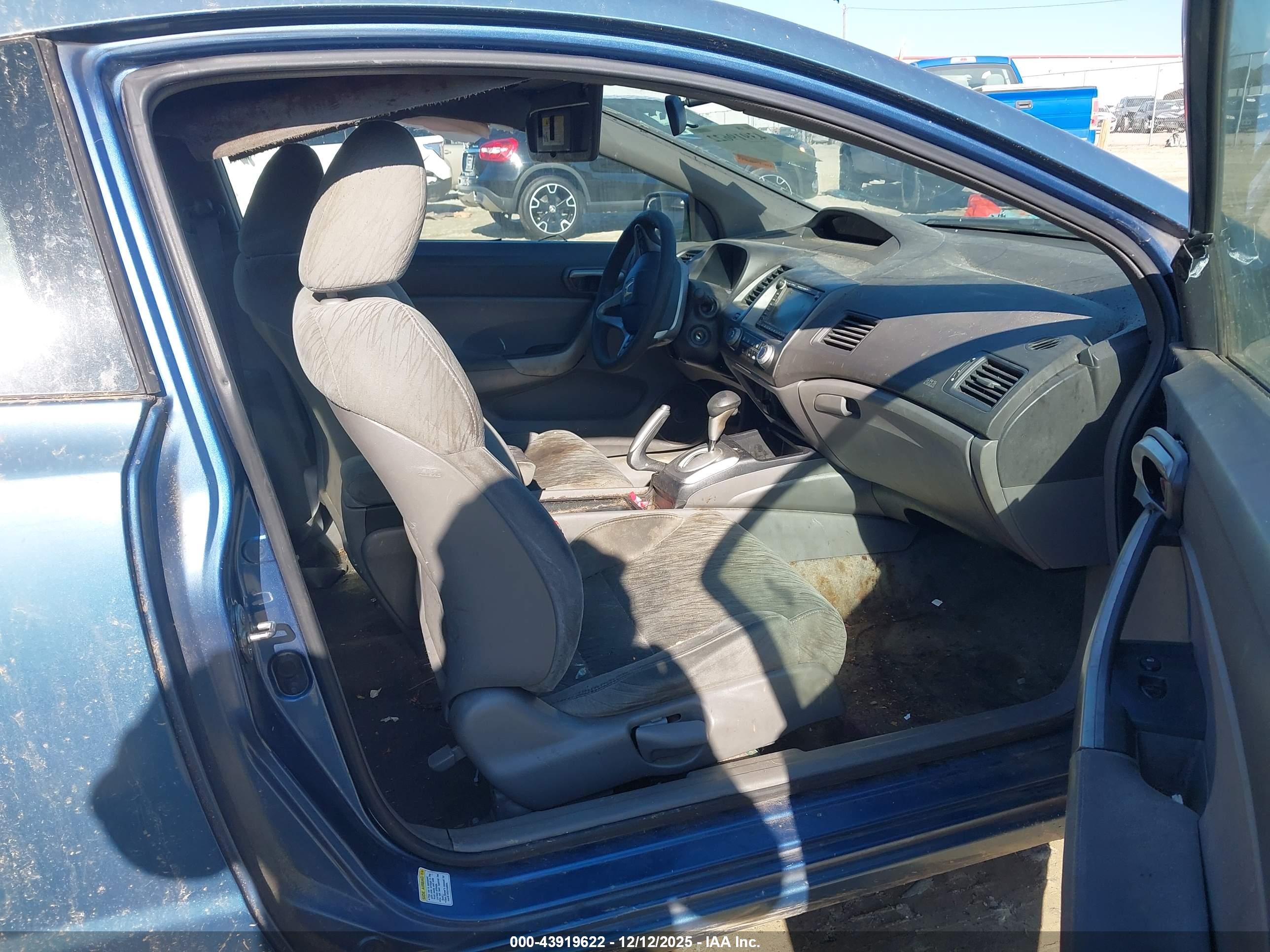 HONDA CIVIC image 5