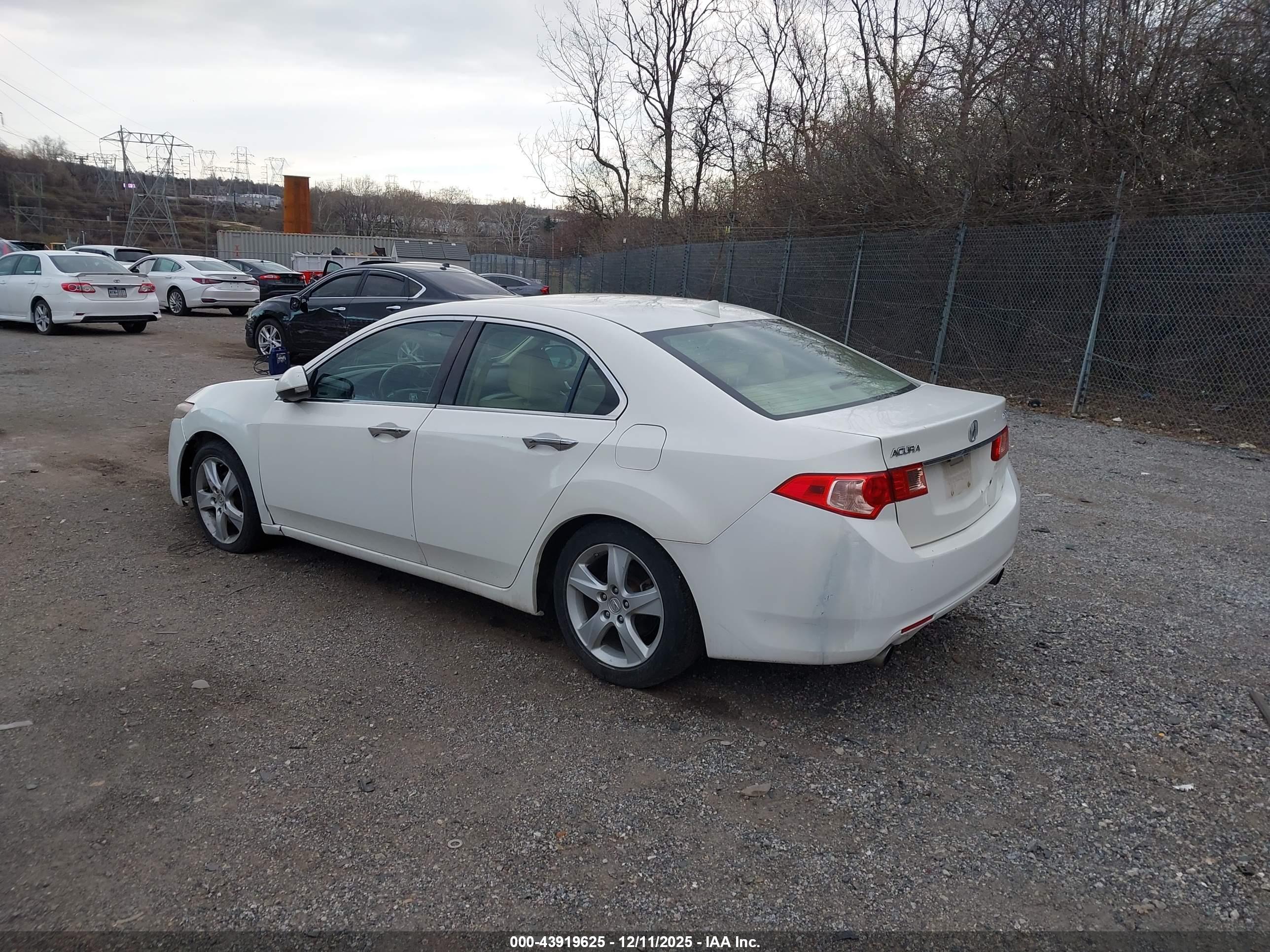 ACURA TSX image 3