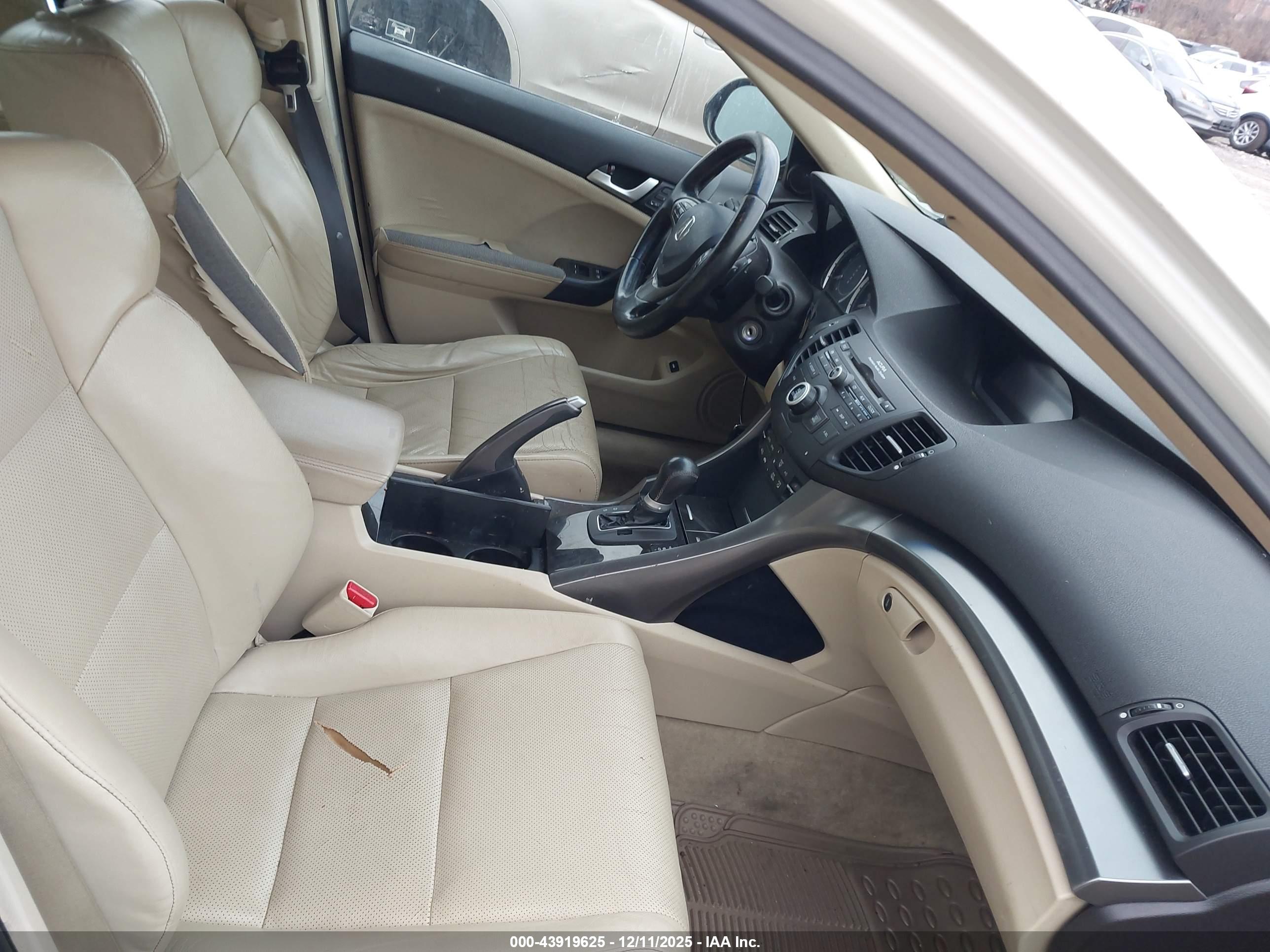 ACURA TSX image 5