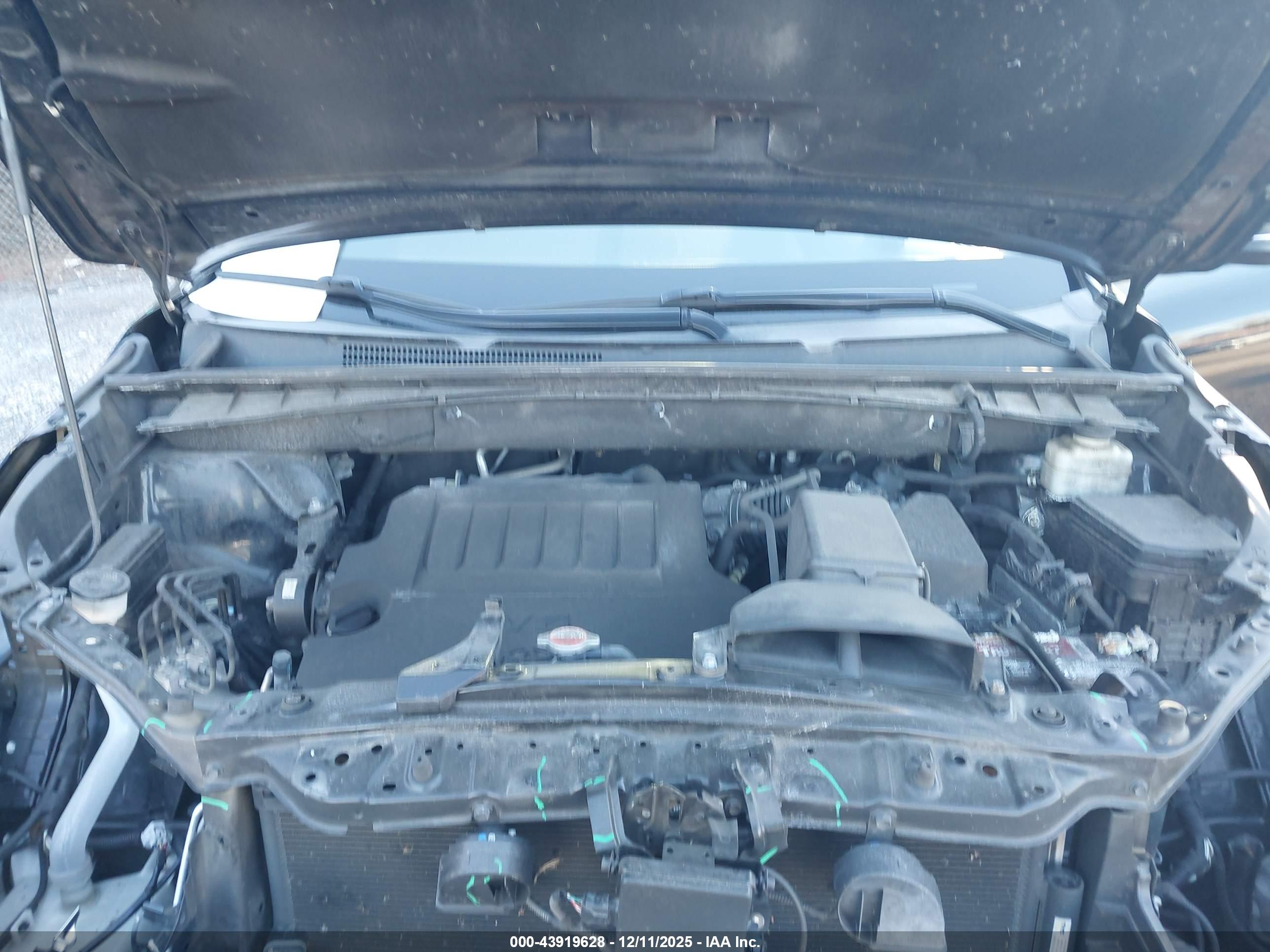 TOYOTA HIGHLANDER image 10