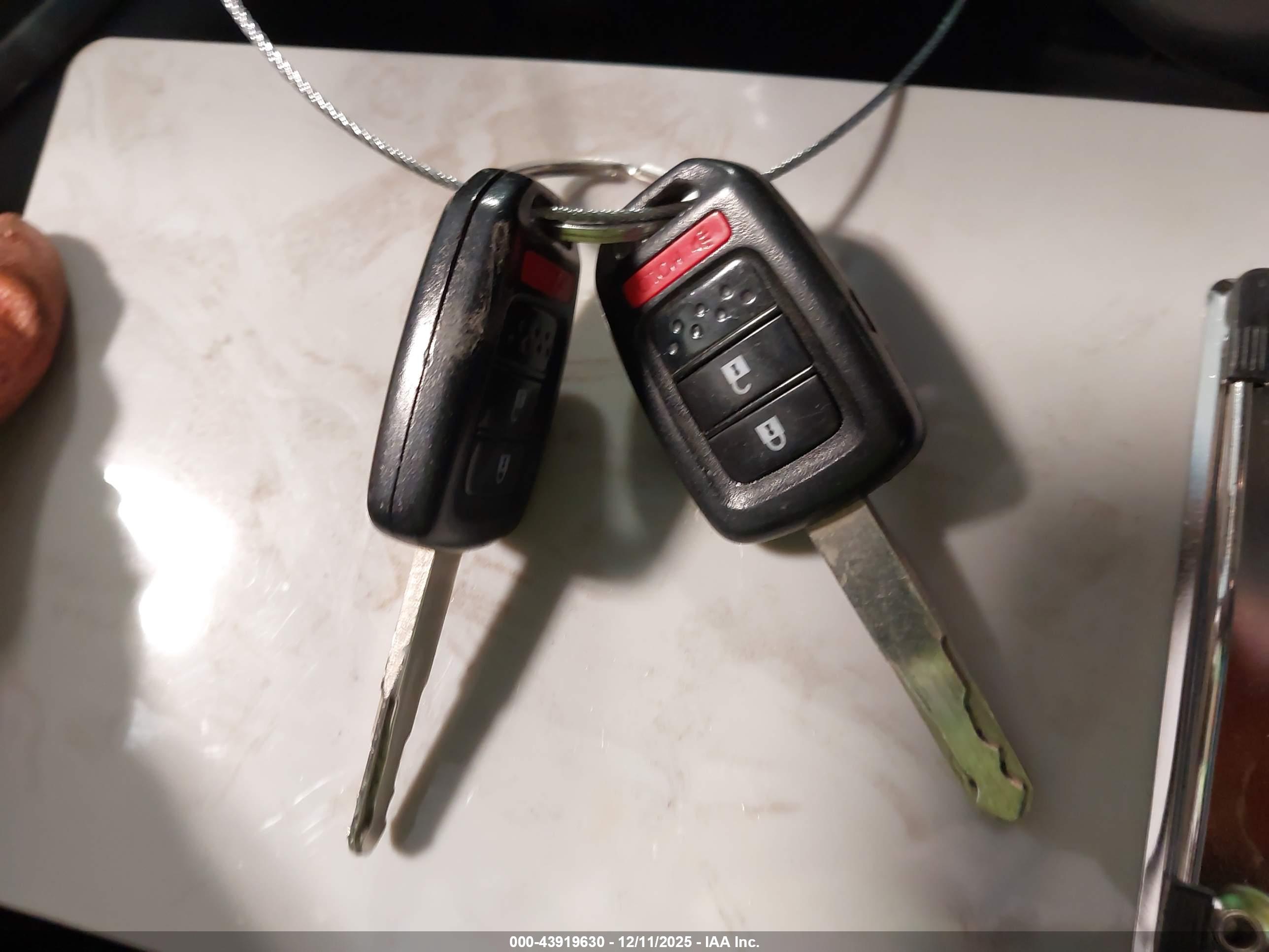 HONDA CR-V image 11