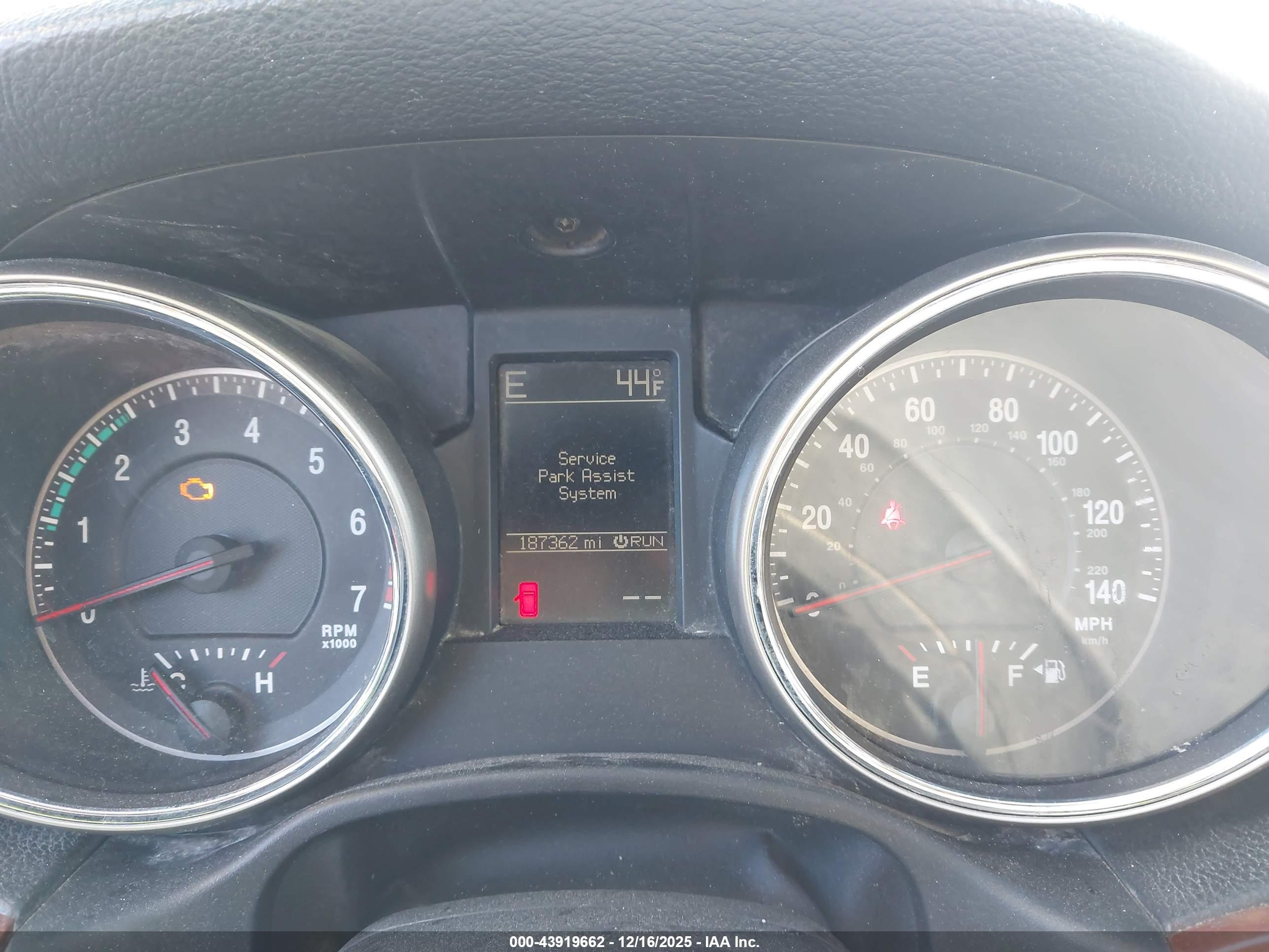 JEEP GRAND image 7