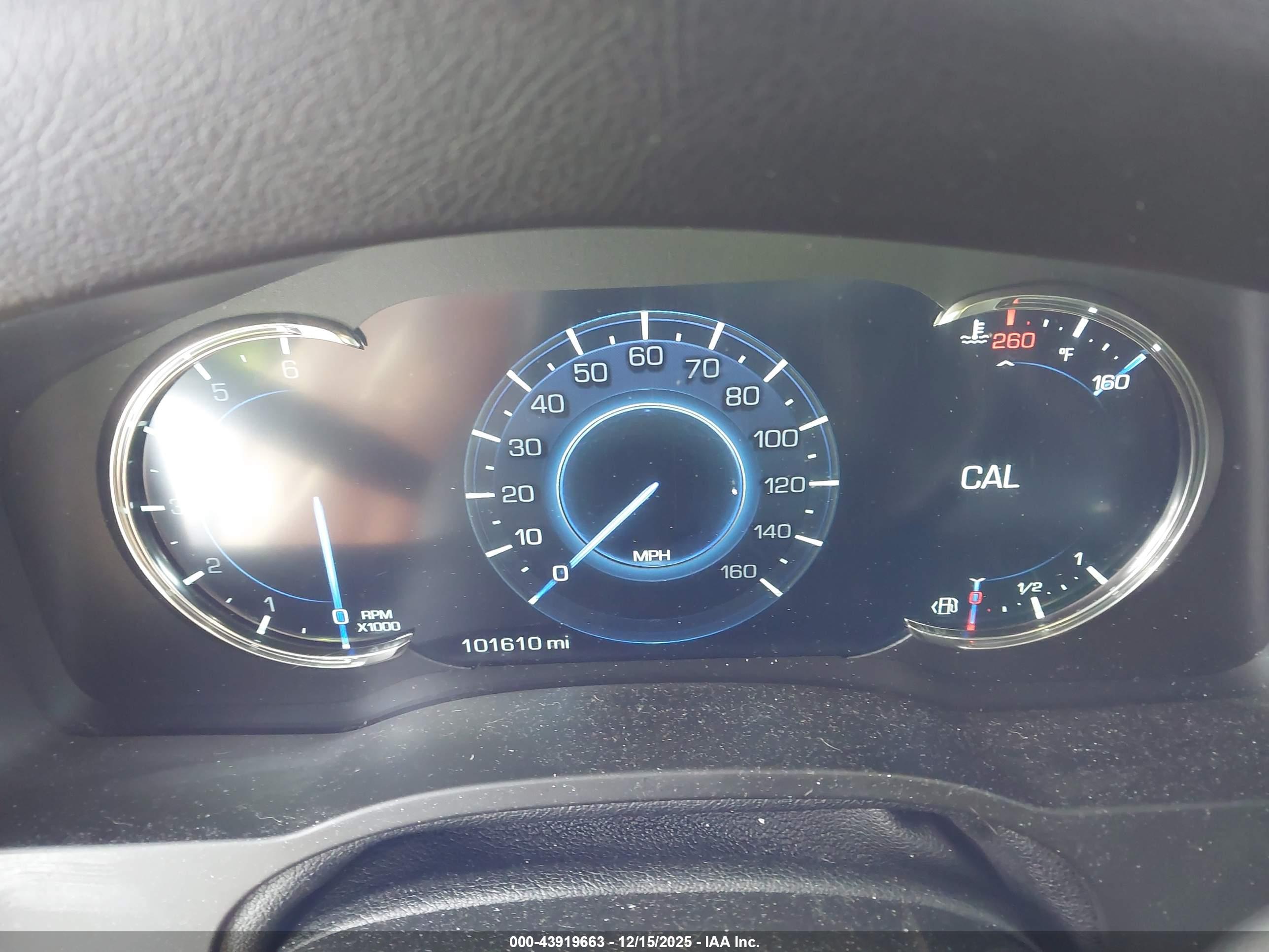CADILLAC ESCALADE image 7