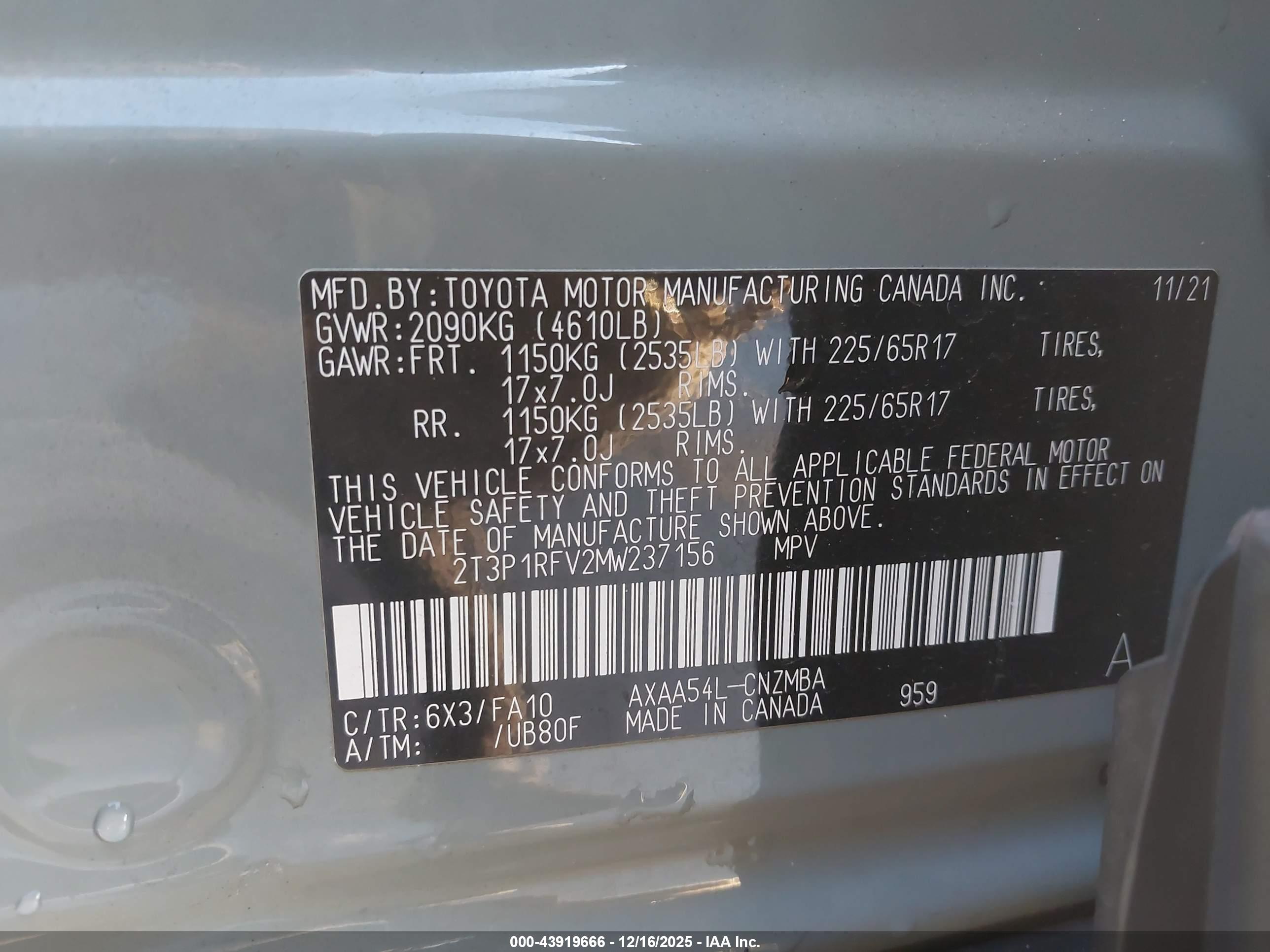 TOYOTA RAV4 image 9