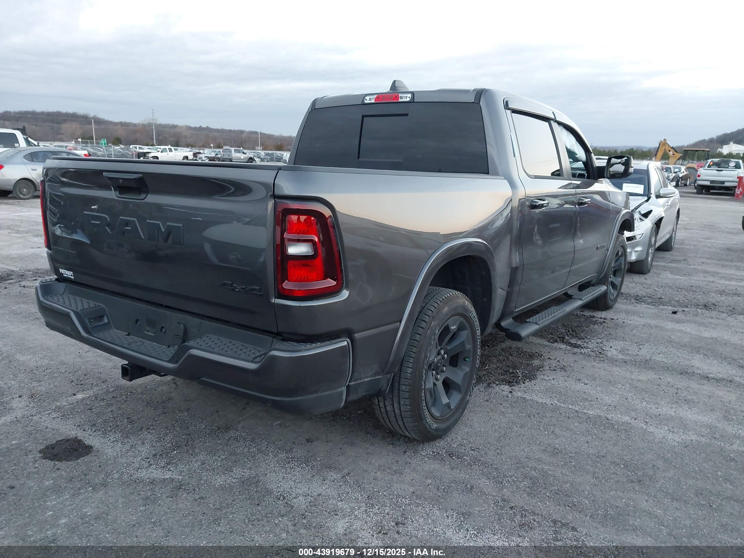 RAM 1500 image 4