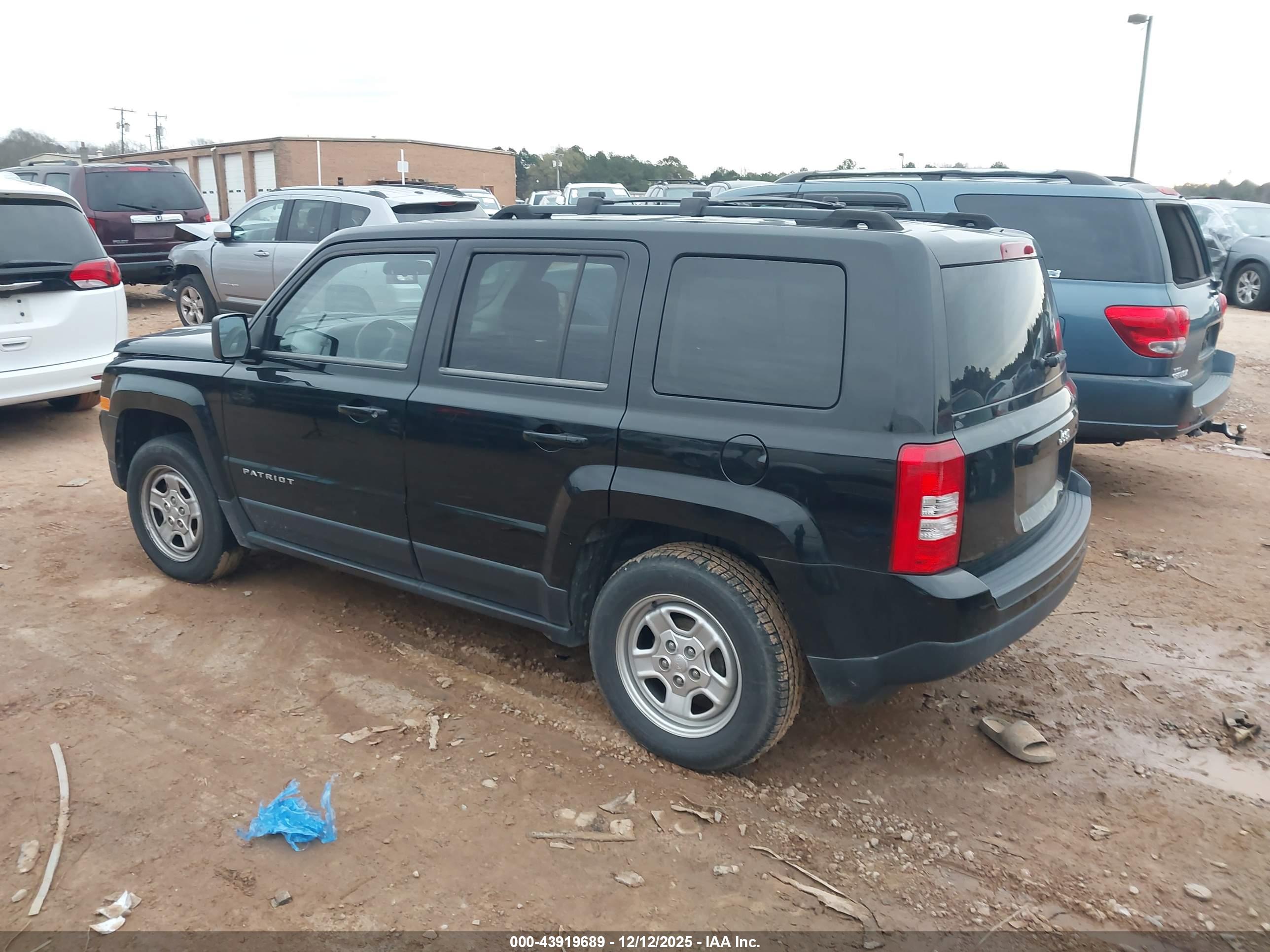 JEEP PATRIOT image 3