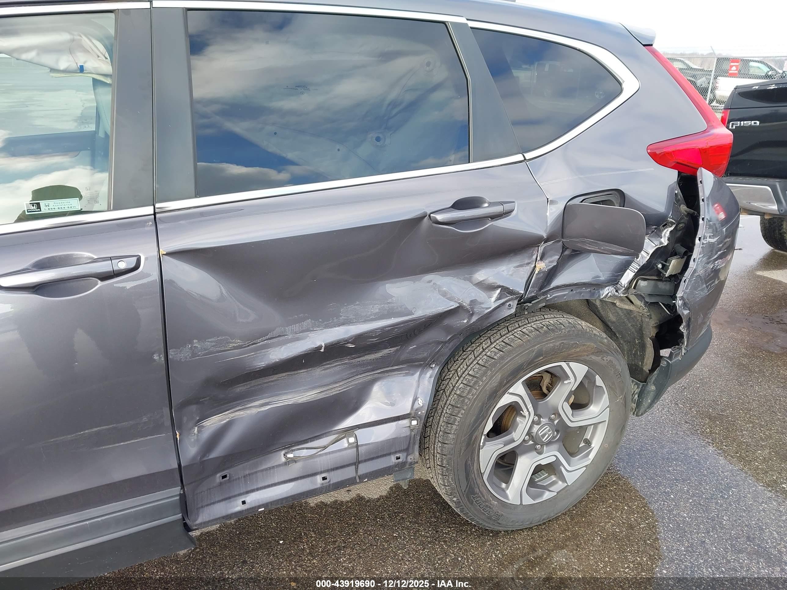 HONDA CR-V image 6