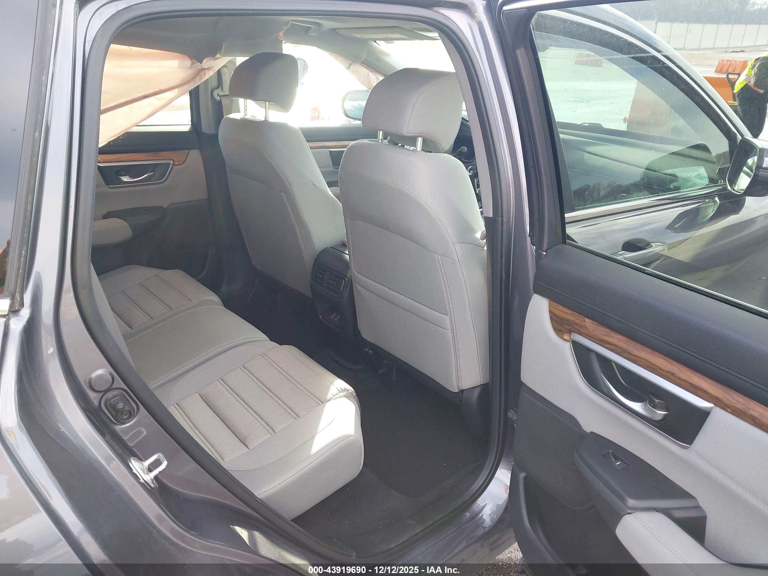 HONDA CR-V image 8