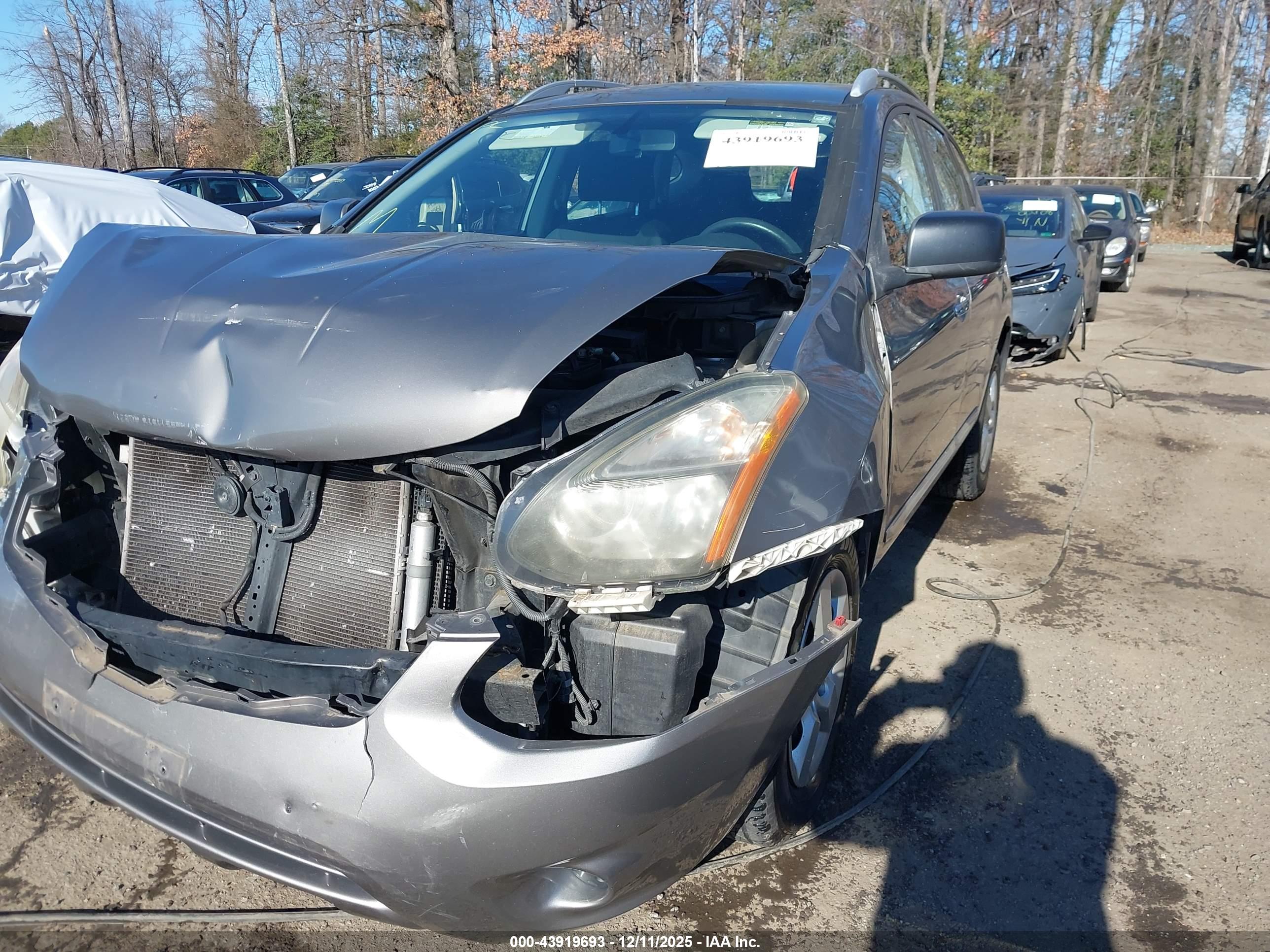 NISSAN ROGUE image 6