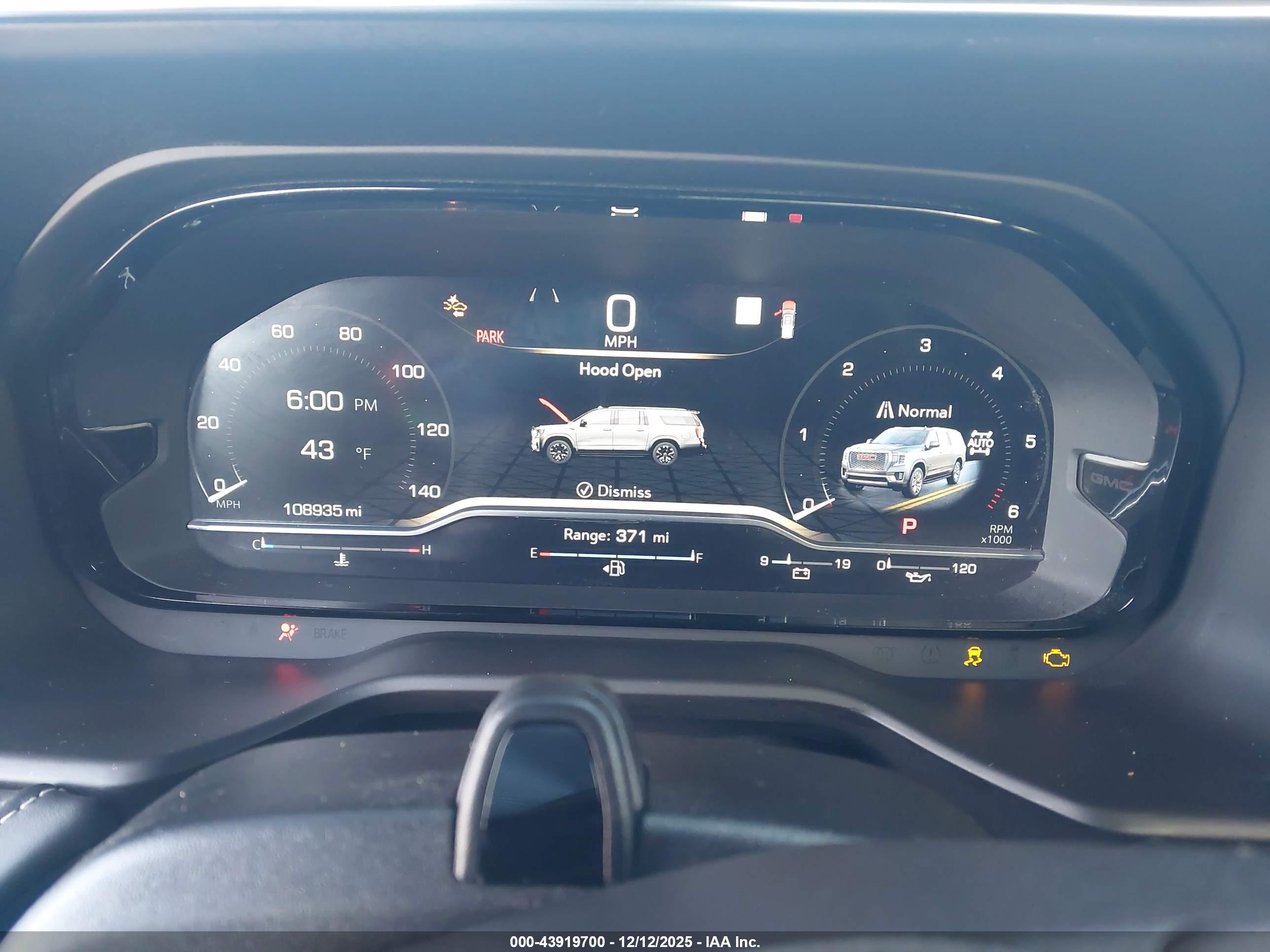 GMC YUKON image 7